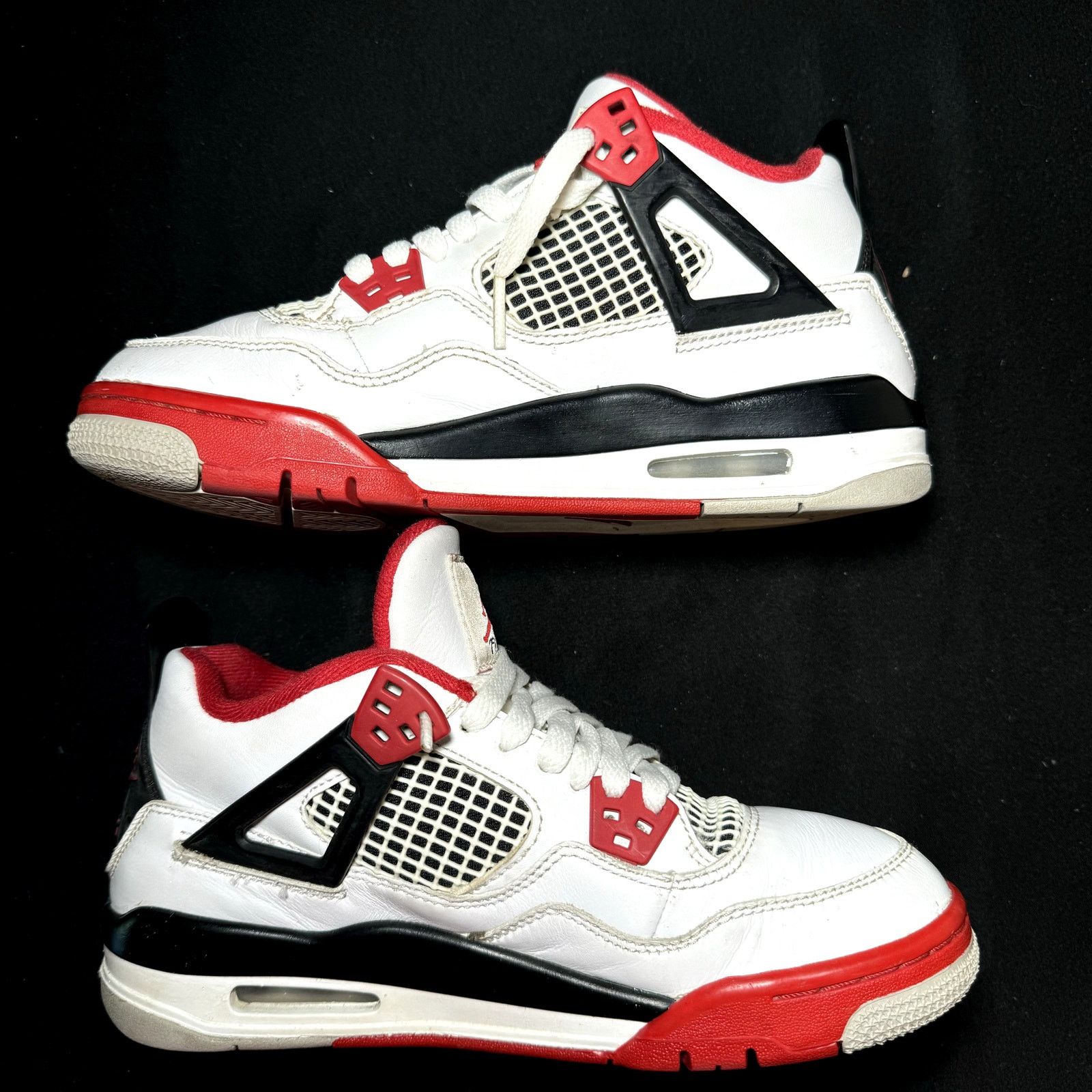 Jordan Brand × Nike Size 5.5 - Nike Air Jordan 4 Retro OG GS Fire Red 2020 Size US 5.5 / EU 38 - 3 Thumbnail