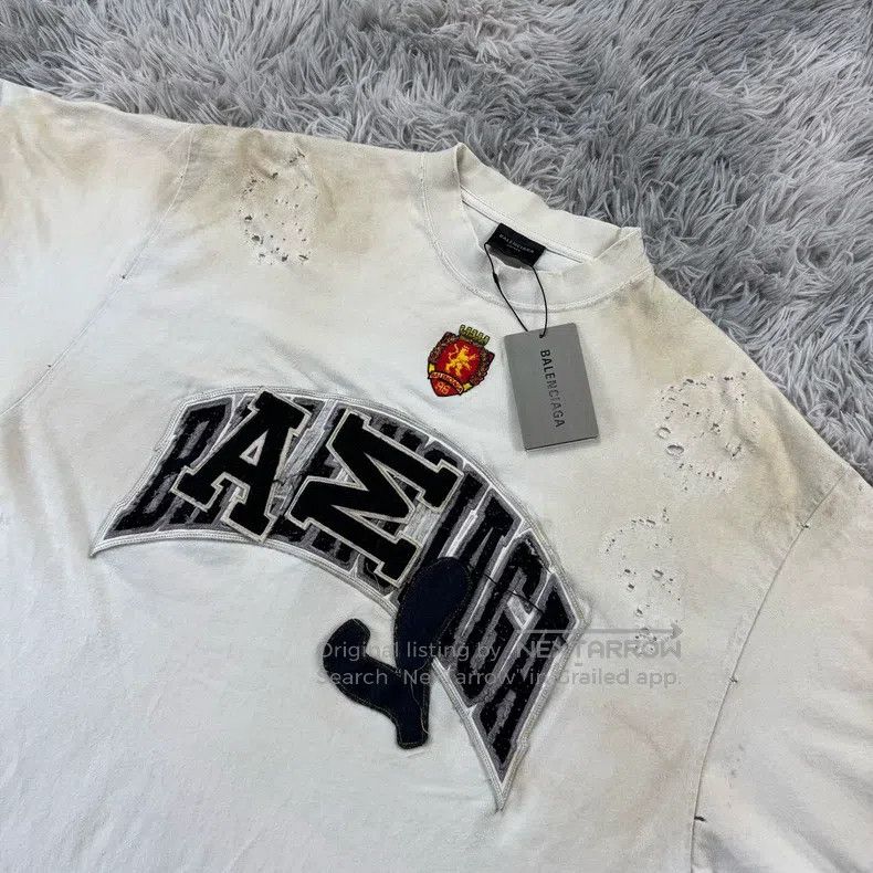 Balenciaga Balenciaga Manchester United Short Sleeve T-Shirt Size US M / EU 48-50 / 2 - 3 Thumbnail