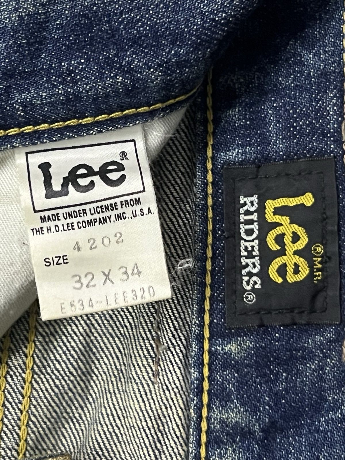Lee Vintage Lee Riders Japan - Faded Dirty Mud Wash Denim - W31 Size US 31 - 12 Thumbnail