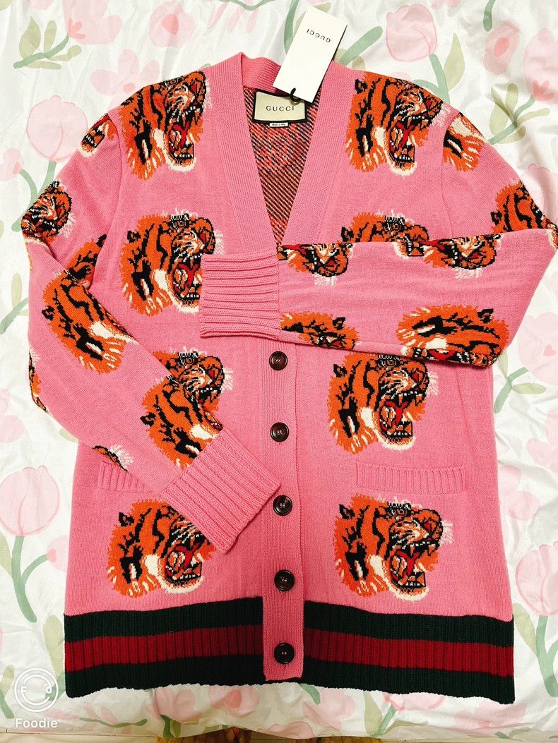 Gucci Gucci Pink tiger head sweater cardigan jacket Size US M / EU 48-50 / 2 - 1 Thumbnail