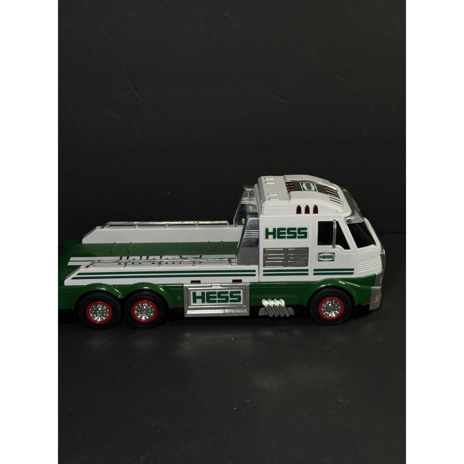 & Other Stories HESS 2016 COLLECTIBLE FLAT BED TRUCK HAULER lights & sounds Size ONE SIZE - 6 Thumbnail