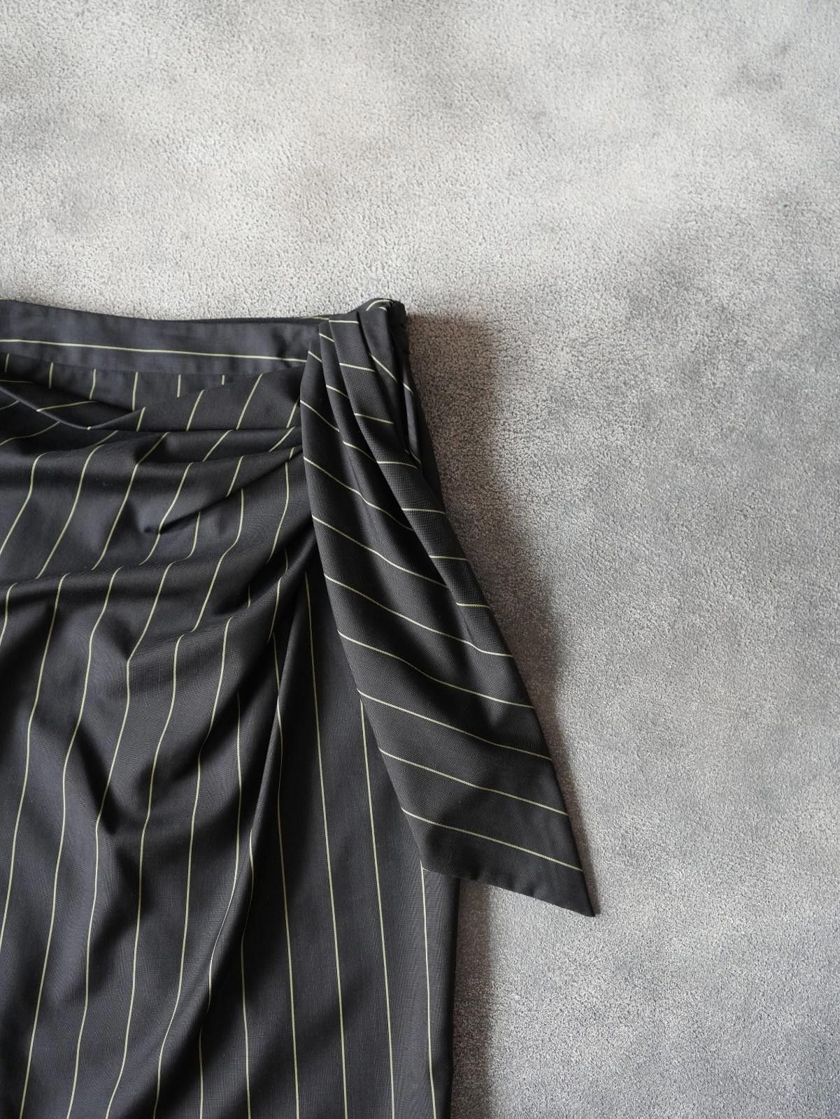 John Galliano F/W 2006 John Galliano RUNWAY Stripped Tie Waist Skirt Size 26" / US 2 / IT 38 - 6 Thumbnail