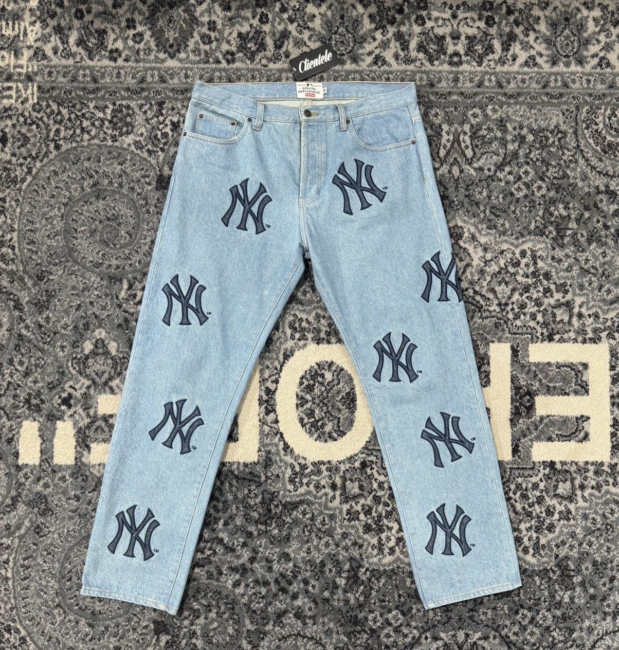 パンツ supreme Regular jeans 30 supreme Regular Jean 30インチ