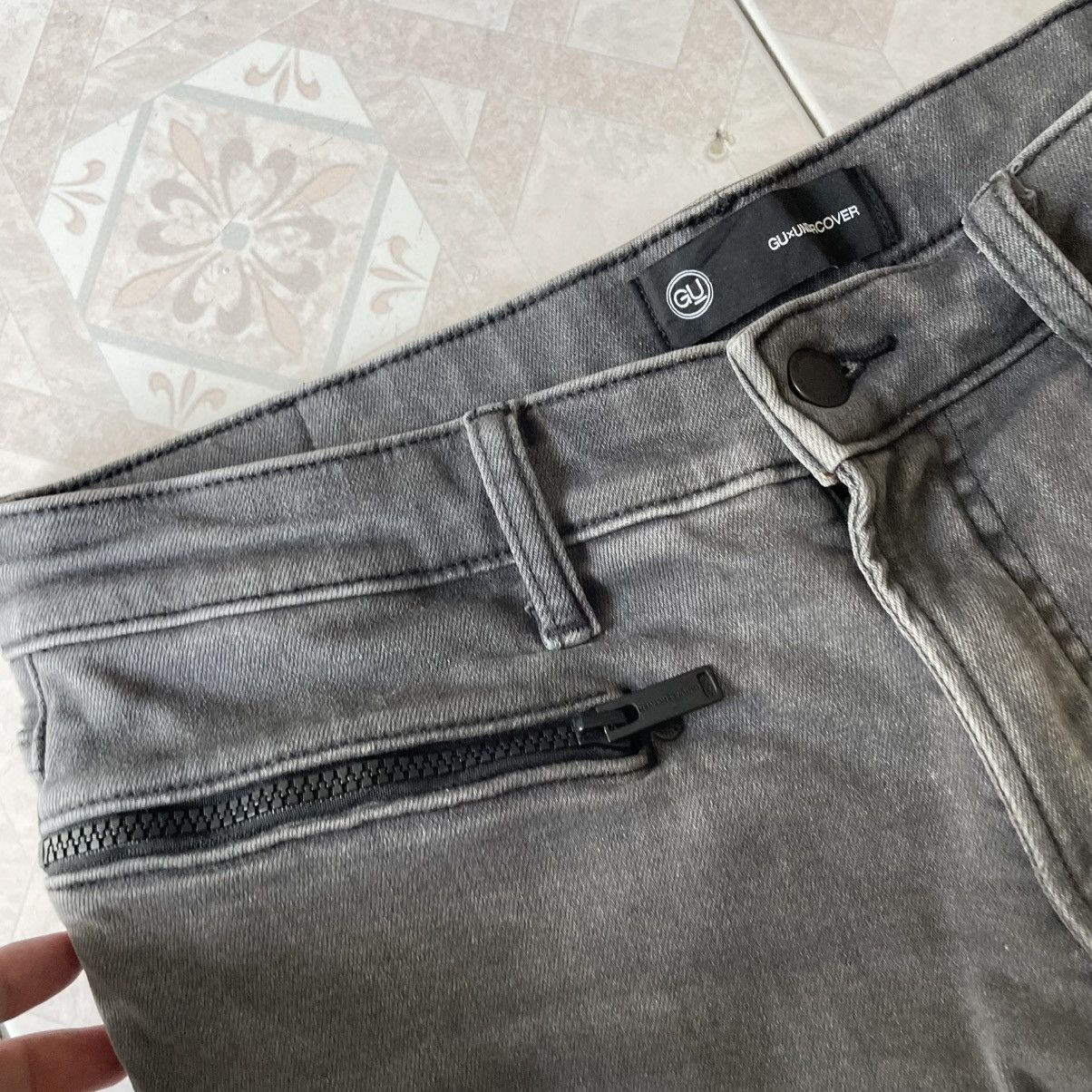 GU × Undercover 🔥STEALS🔥Very Rare Undercover GU Distress Pants Size US 33 - 4 Thumbnail