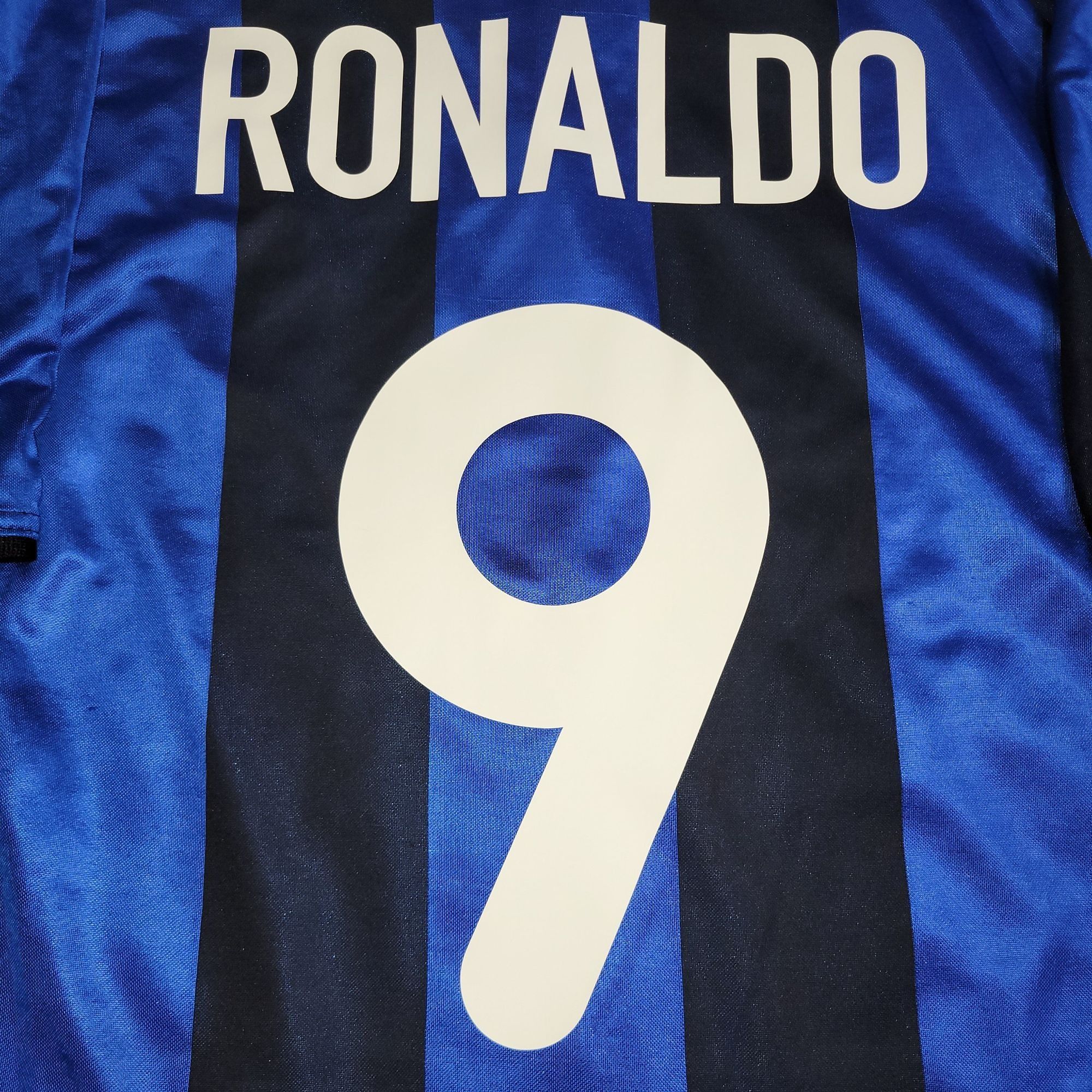 Nike Ronaldo Inter Milan 2001 2002 Soccer Jersey Shirt XL Size US XL / EU 56 / 4 - 4 Thumbnail