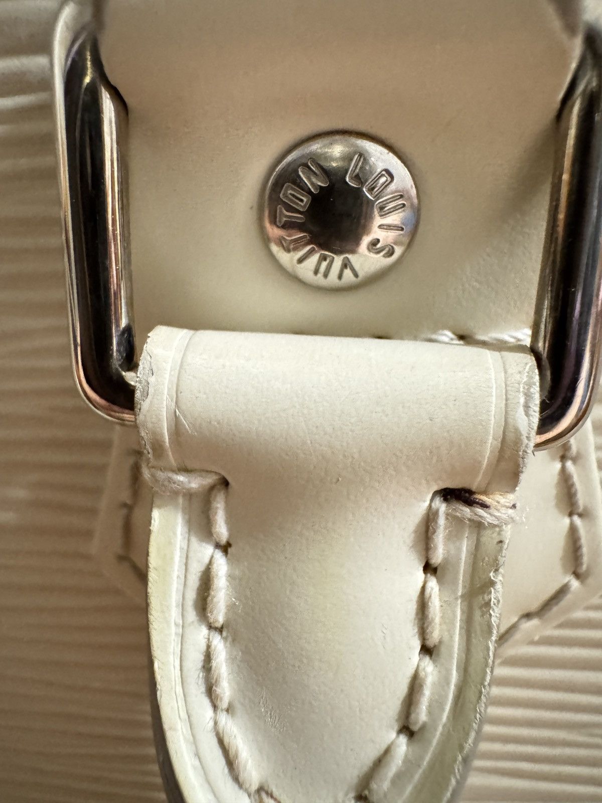 Louis Vuitton LOUIS VUITTON EPI Alma Hand Bag - White/Ivoire Size ONE SIZE - 6 Thumbnail
