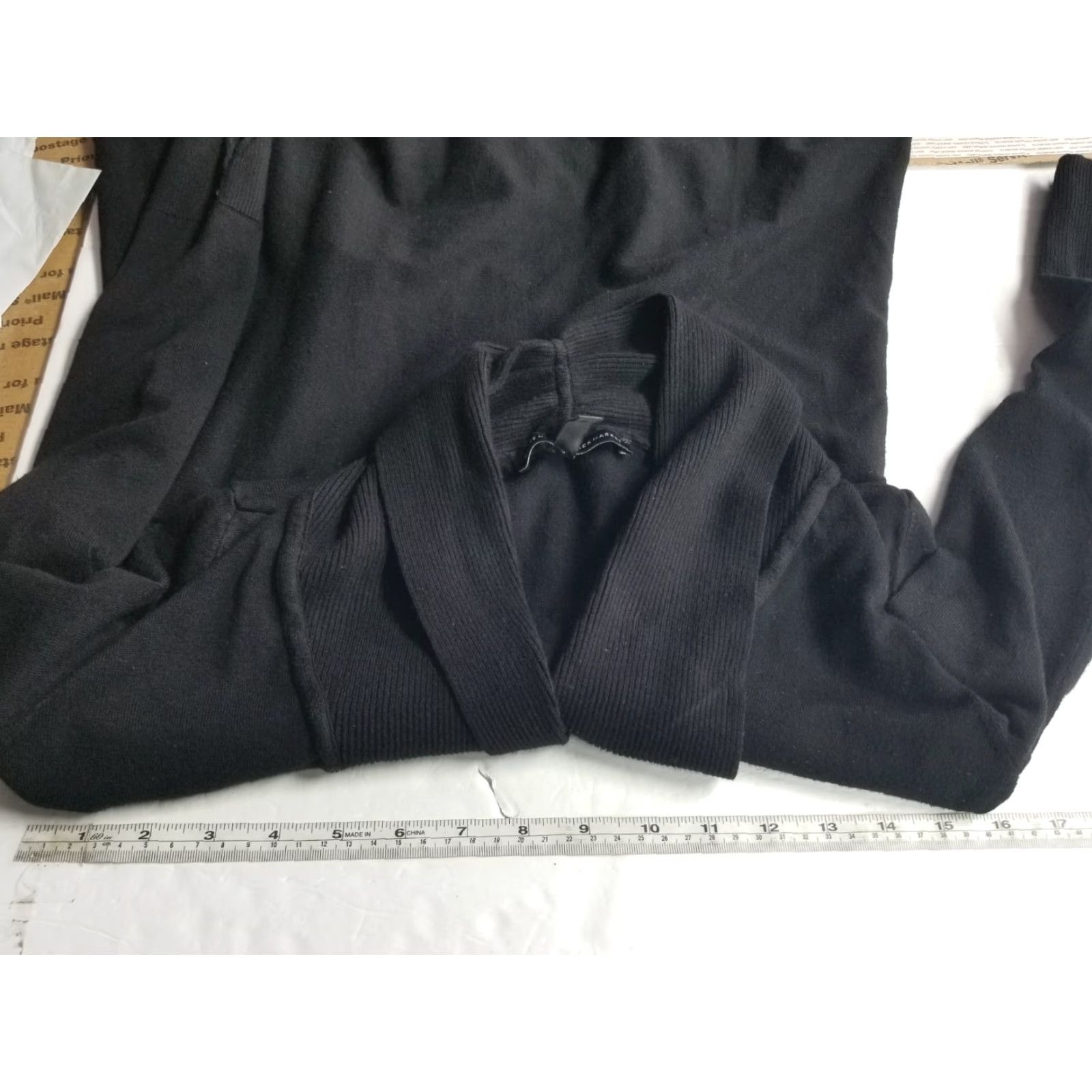 White House Black Market White House Black Market Cardigan Women's XS Open Front Button Sleeve Black Knit Size XS / US 0-2 / IT 36-38 - 3 Thumbnail