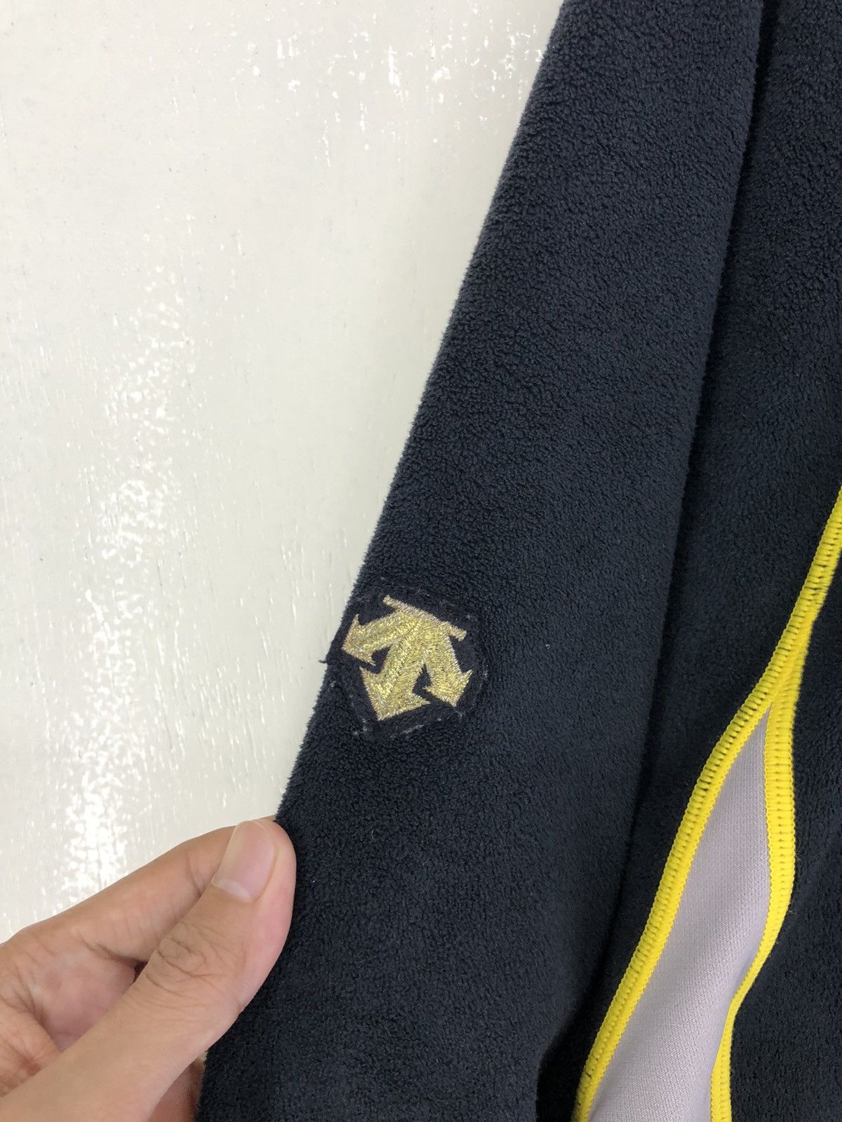 Descente Vintage Descente Japanese Outdoor Fleece Sweatshirt Size US XL / EU 56 / 4 - 9 Thumbnail