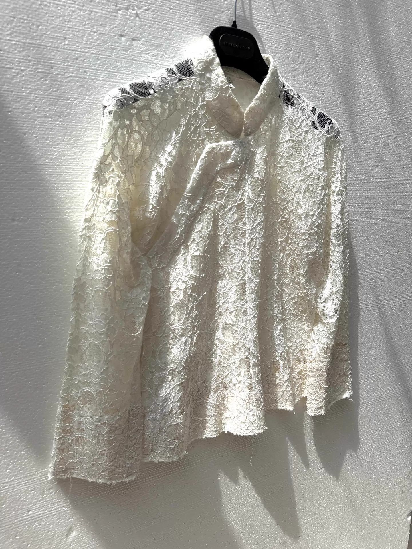 Comme des Garcons Comme des Garcons Lace Chinese Palace top Size XS / US 0-2 / IT 36-38 - 2 Thumbnail