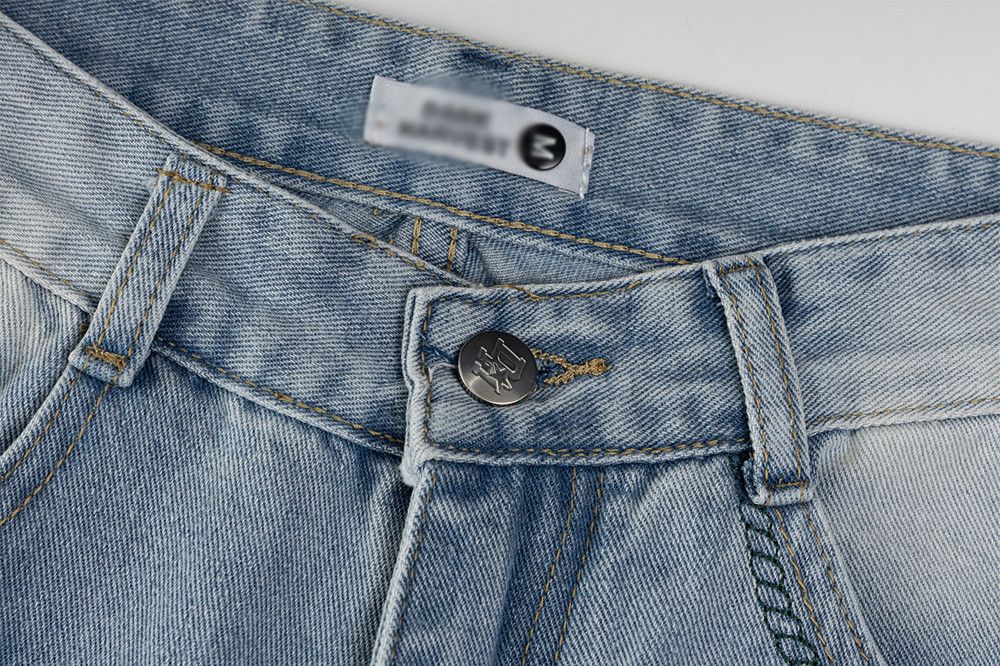 Jean Men's distressed punk floral embroidered washed jeans Size US 34 / EU 50 - 3 Thumbnail