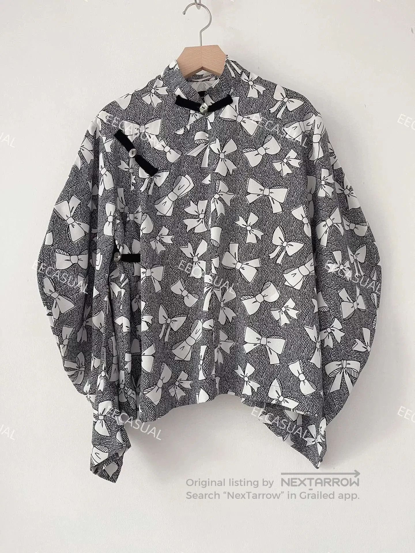 CDG by Comme des Garcons CDG Tricot Black White Bow Top. Size XL / US 12-14 / IT 48-50 - 1 Thumbnail