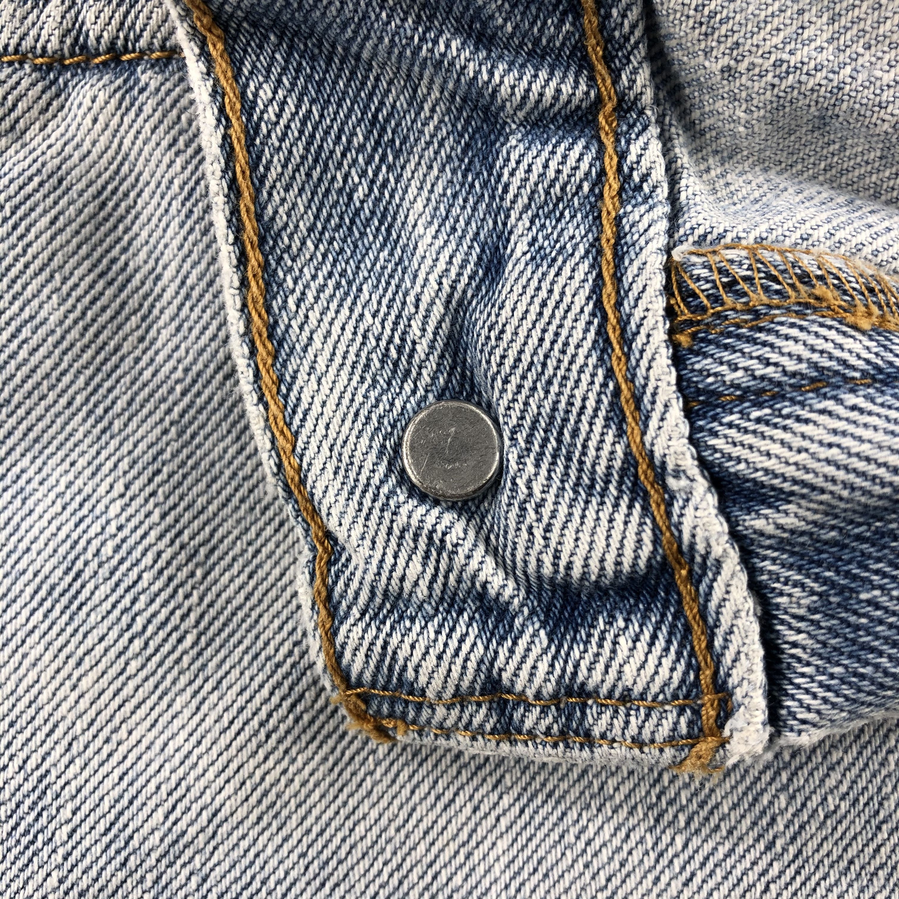 Levi's Vintage Light Wash Levis 505 Jeans-J2238 Size US 29 - 11 Thumbnail