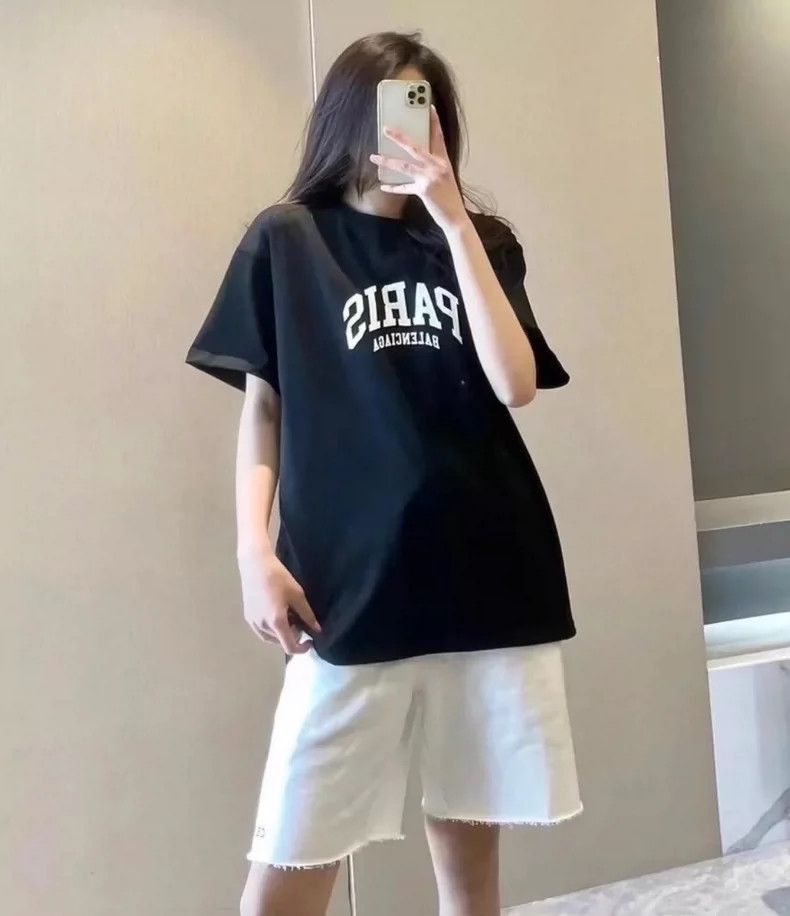 Balenciaga Balenciaga Letter printed Logo short sleeves Size US M / EU 48-50 / 2 - 9 Thumbnail