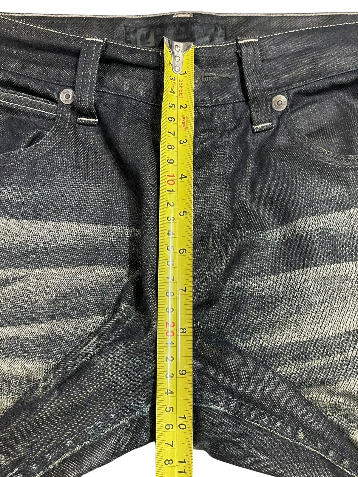 Japanese Brand Vintage Japanese Brand Mud Faded Wash Style Loose Jeans Size US 30 / EU 46 - 14 Thumbnail