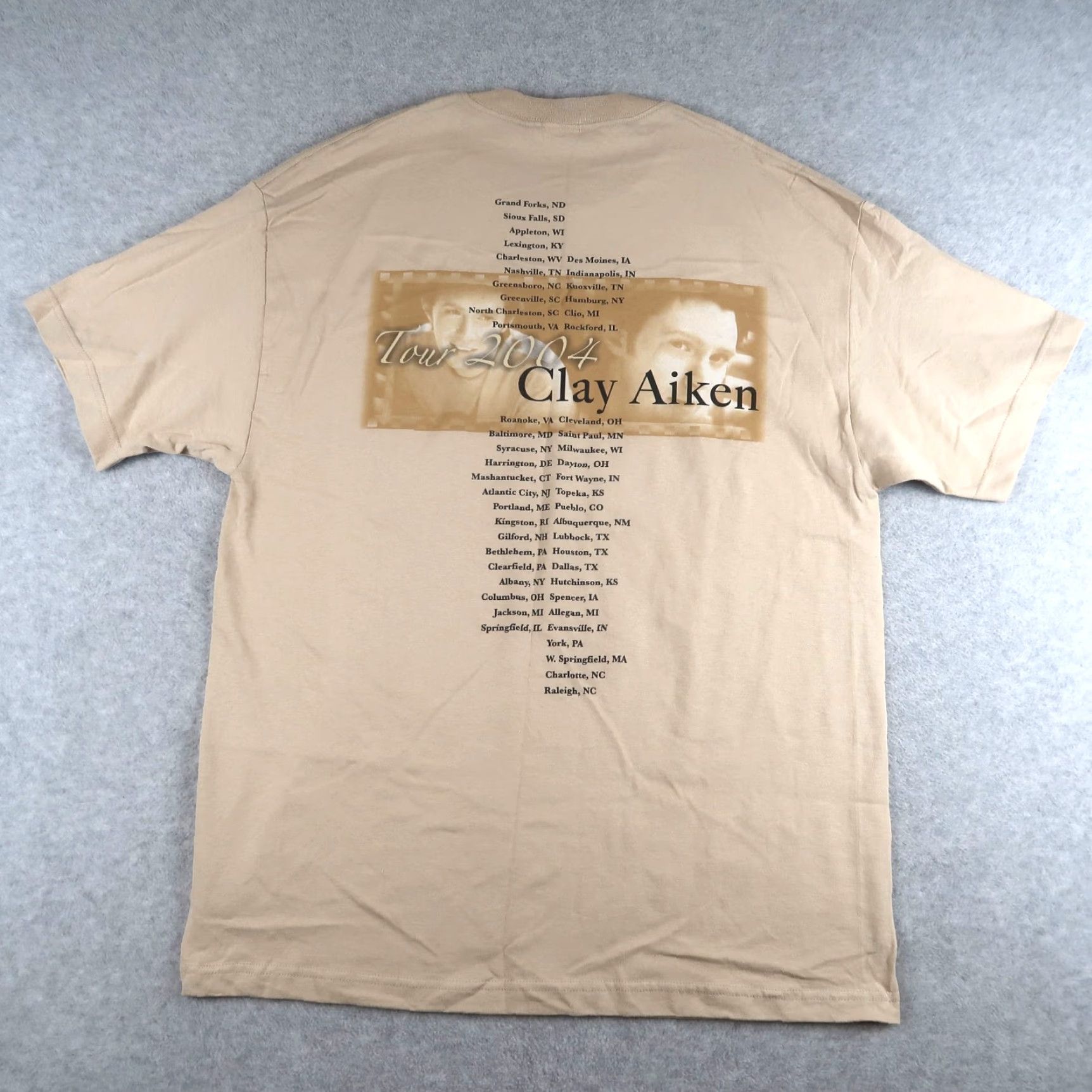 AAA VINTAGE Clay Aiken 2004 Tour American Idol Band Tee Mens XL Shirt Beige 2004 Tour Music T Shirt Mens XL Watches: none? Size US XL / EU 56 / 4 - 2 Thumbnail