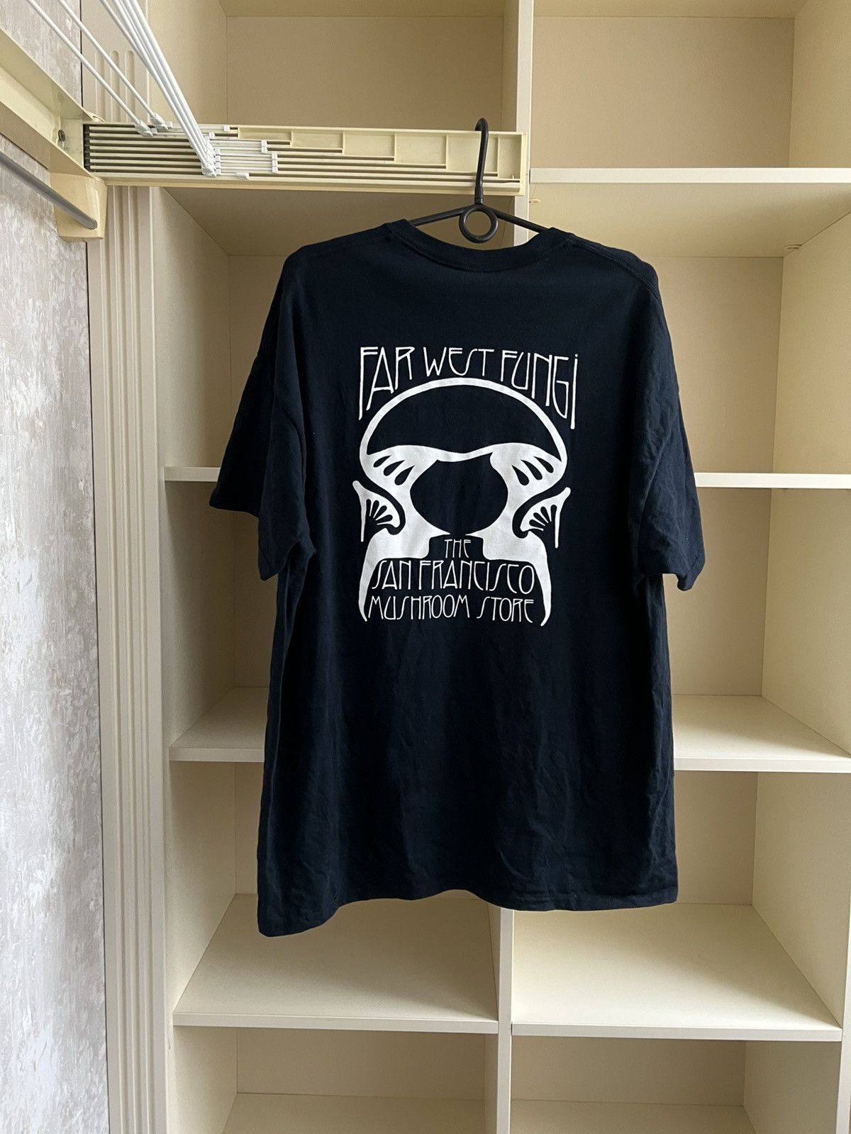 Vintage Vintage Got Shrooms? San Francisco T-Shirt Size XL Size US XL / EU 56 / 4 - 7 Thumbnail