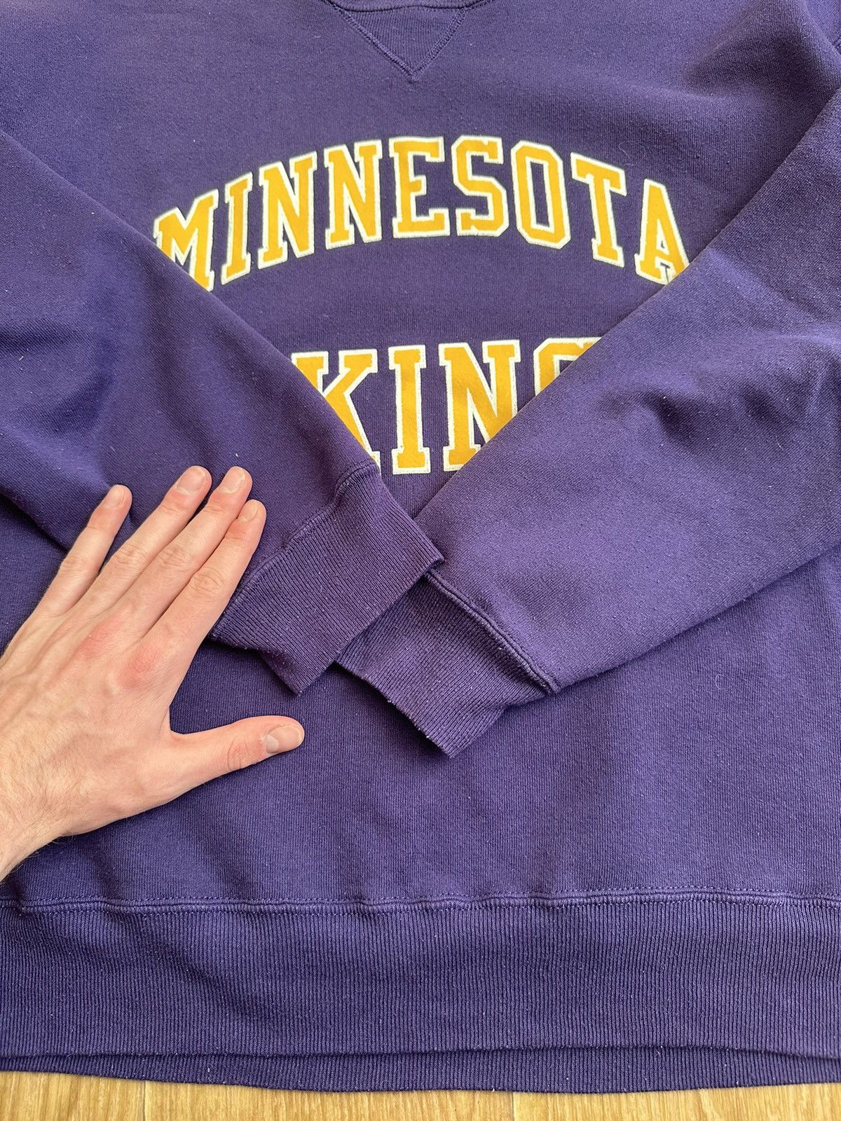 Russell Athletic 90s Minnesota Vikings Sweatshirt Russell Athletic Size US L / EU 52-54 / 3 - 6 Thumbnail