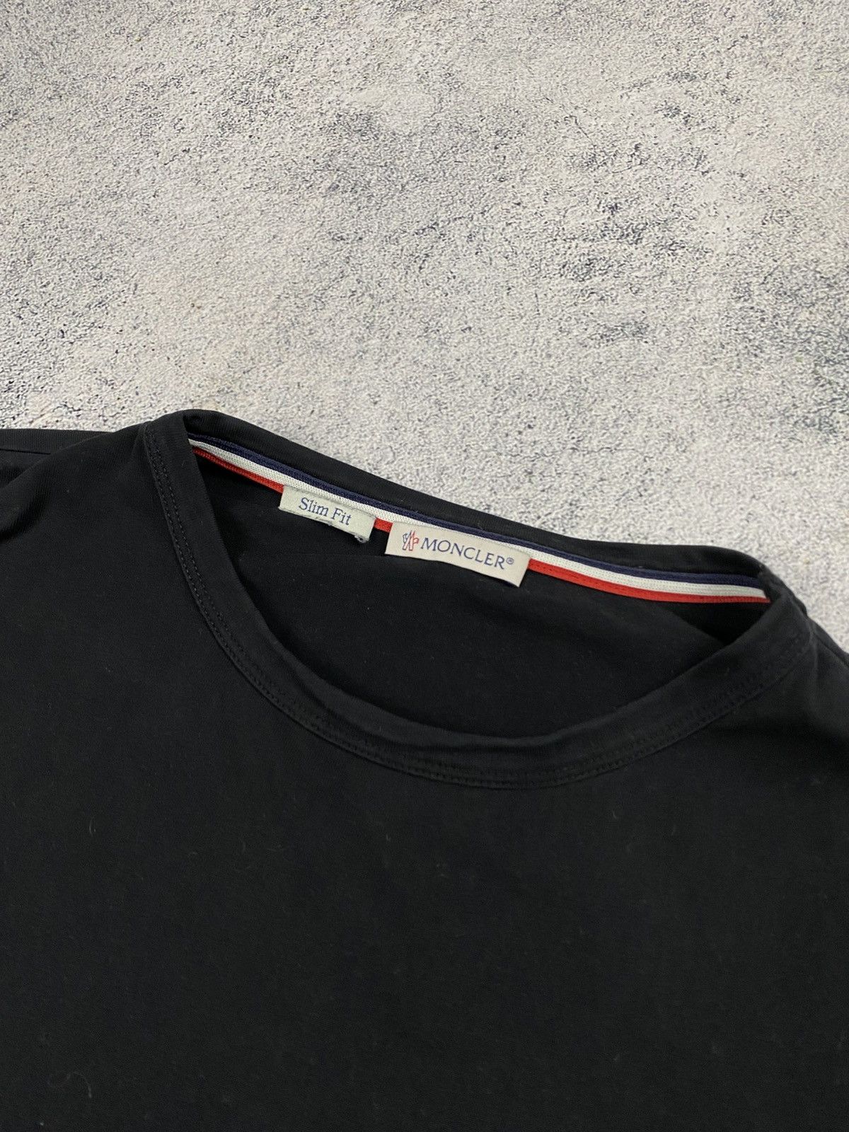 Moncler Rare Moncler Big Hand Logo Basic Hype Slim T Shirt Size US M / EU 48-50 / 2 - 8 Thumbnail