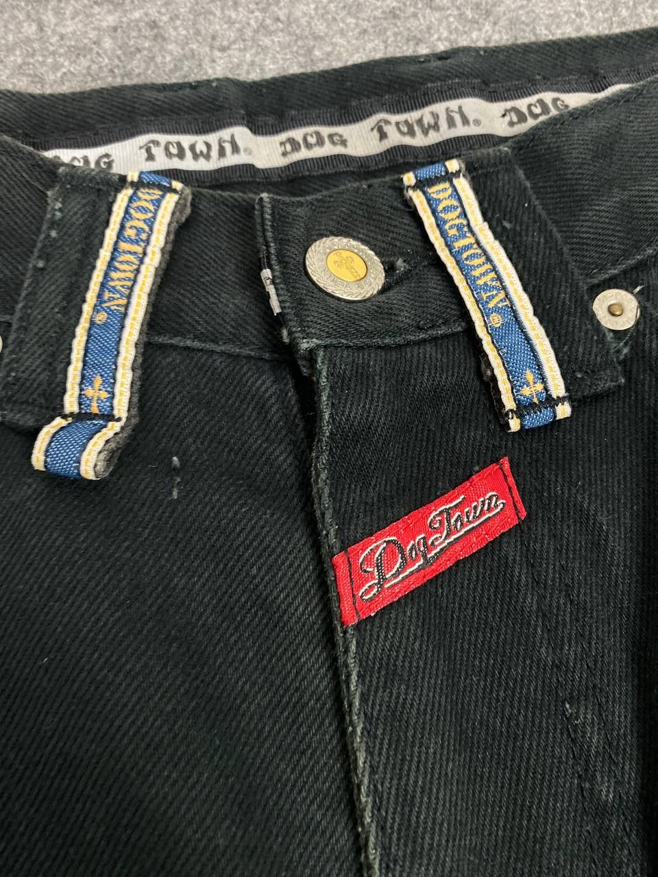 Dogtown dogtown black dragon skateboard black baggy denim Size US 32 / EU 48 - 11 Thumbnail