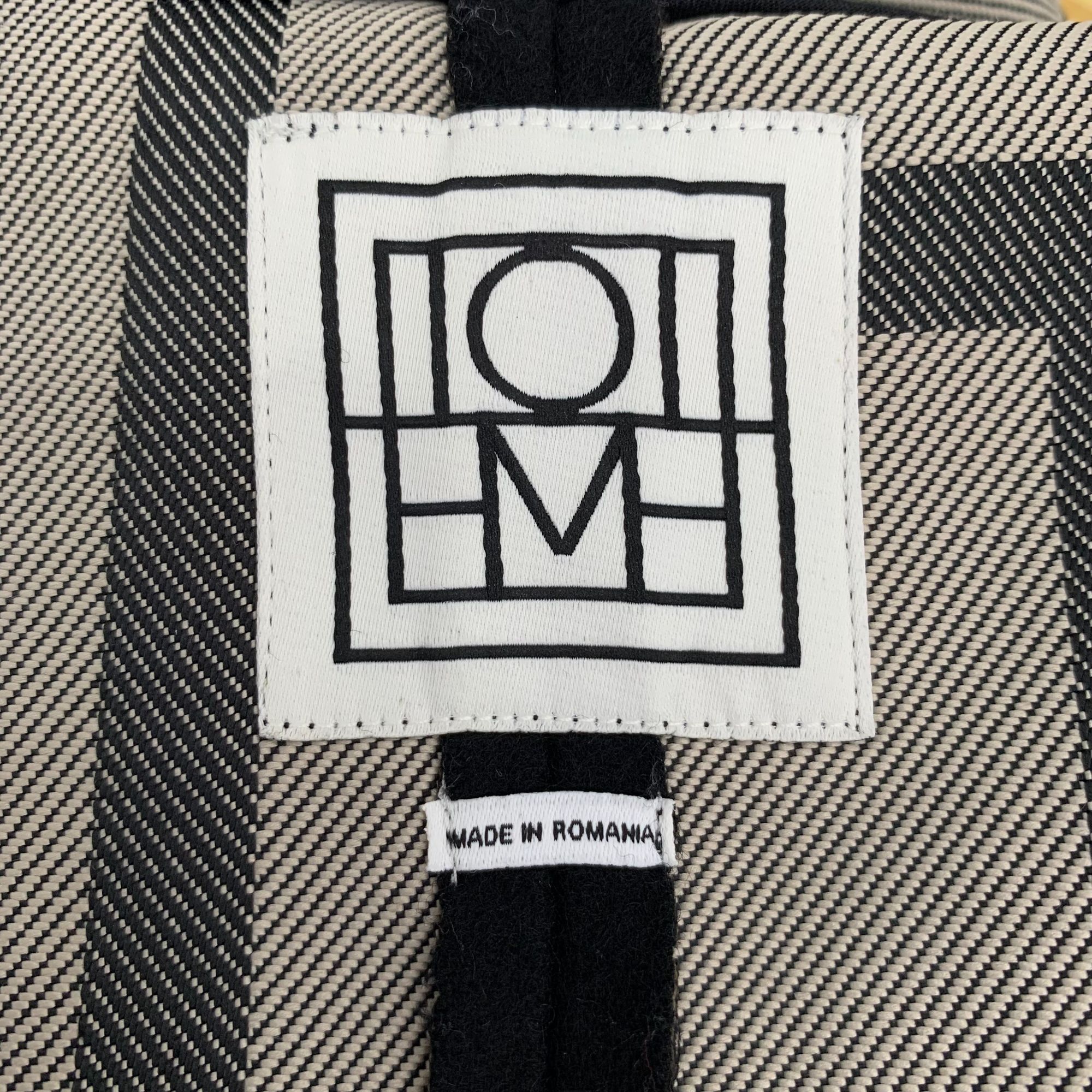 Toteme Toteme Monogram Poncho Cape Black Beige Hooded Size ONE SIZE - 5 Thumbnail