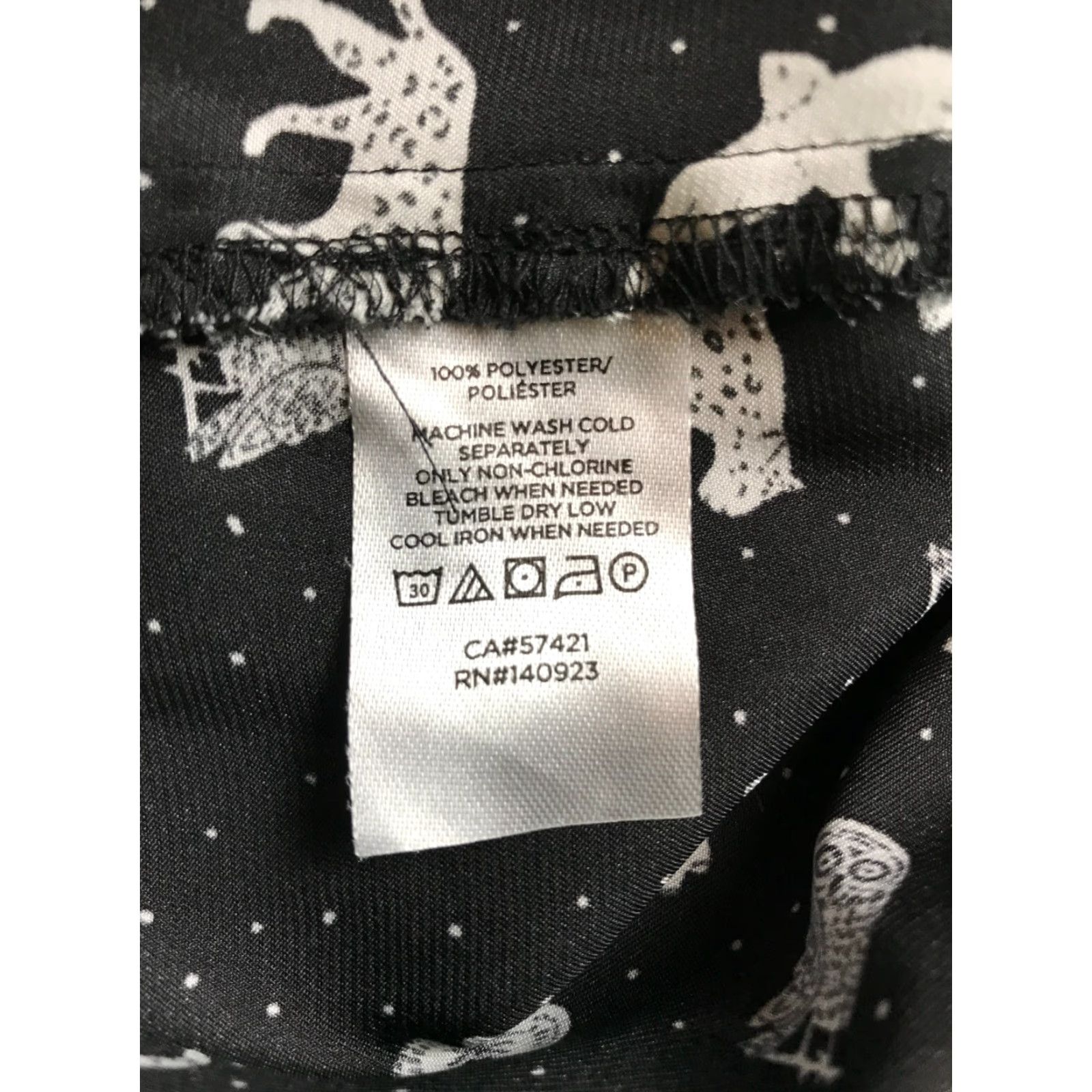 Loft LOFT Shirt Women’s Size Medium Black White Wildlife Sleepwear Button Up Size M / US 6-8 / IT 42-44 - 7 Thumbnail