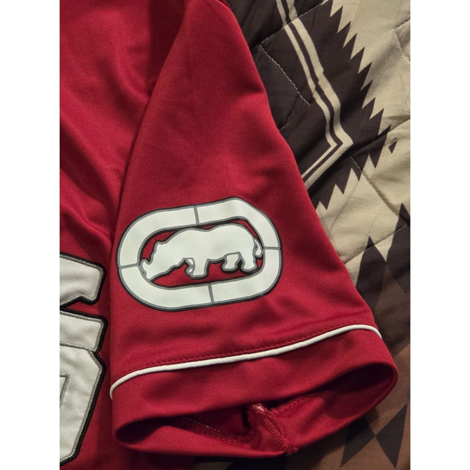 Ecko Unltd. VINTAGE Ecko Unltd Embroidered Logo Baseball Jersey Red Men's L Short Sleeve V-Neck Shirt 90s Hip Hop Limited Edition Size US L / EU 52-54 / 3 - 3 Thumbnail