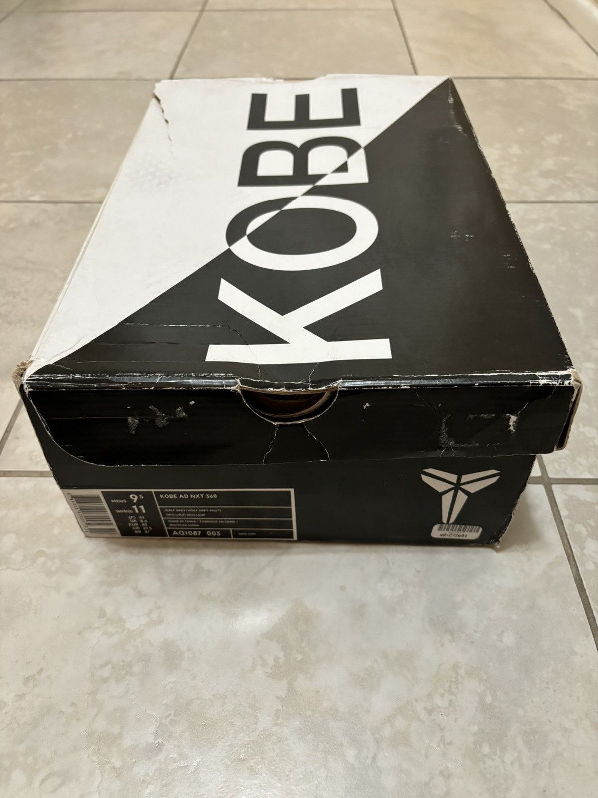 Nike Rare Nike Kobe NXT 360 Wolf Grey Multi-Color Green Size 9.5 Size US 9.5 / EU 42-43 - 17 Thumbnail
