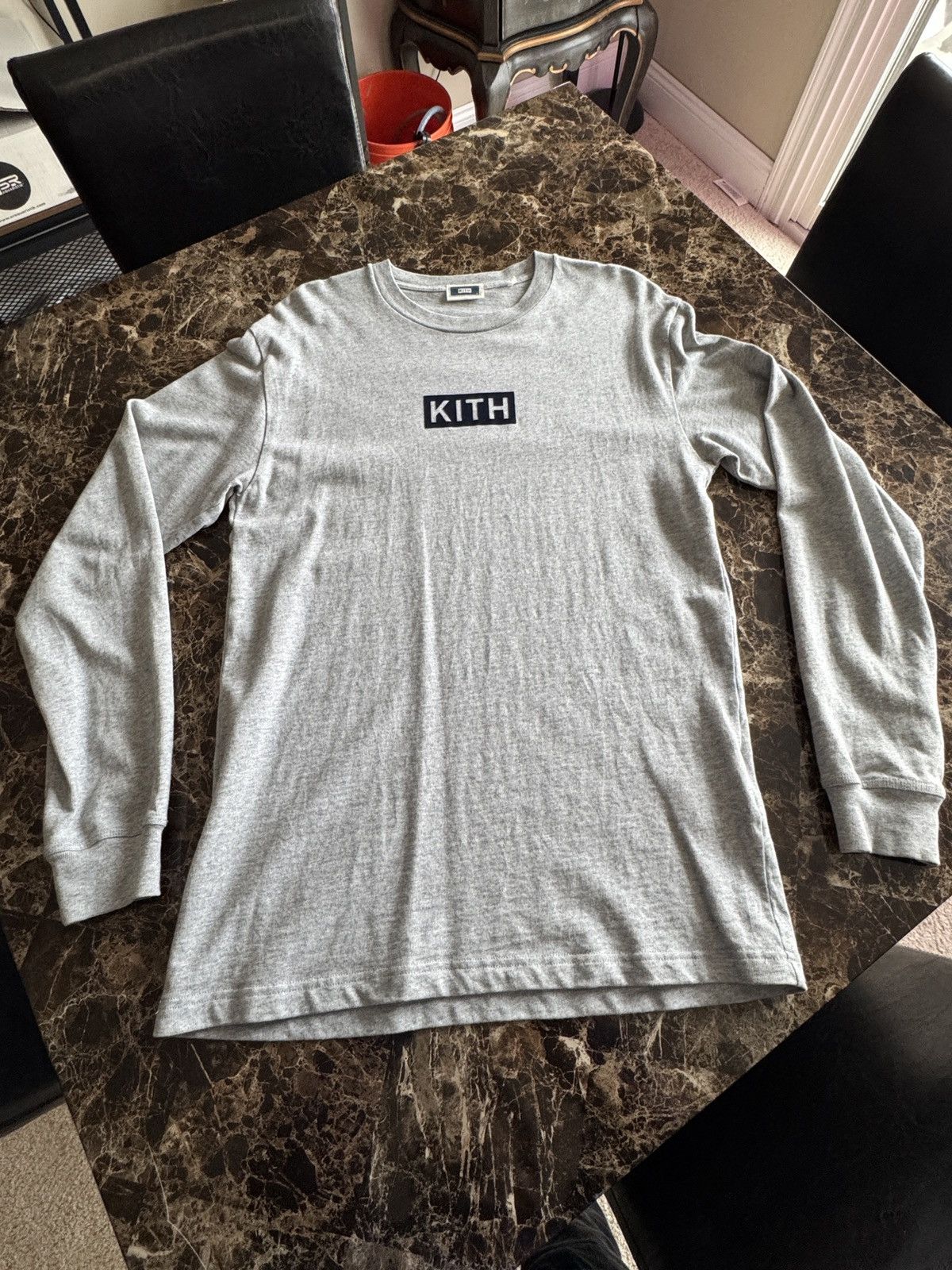 Kith Kith Classic Logo L/S Tee - Grey Size US S / EU 44-46 / 1 - 2 Thumbnail