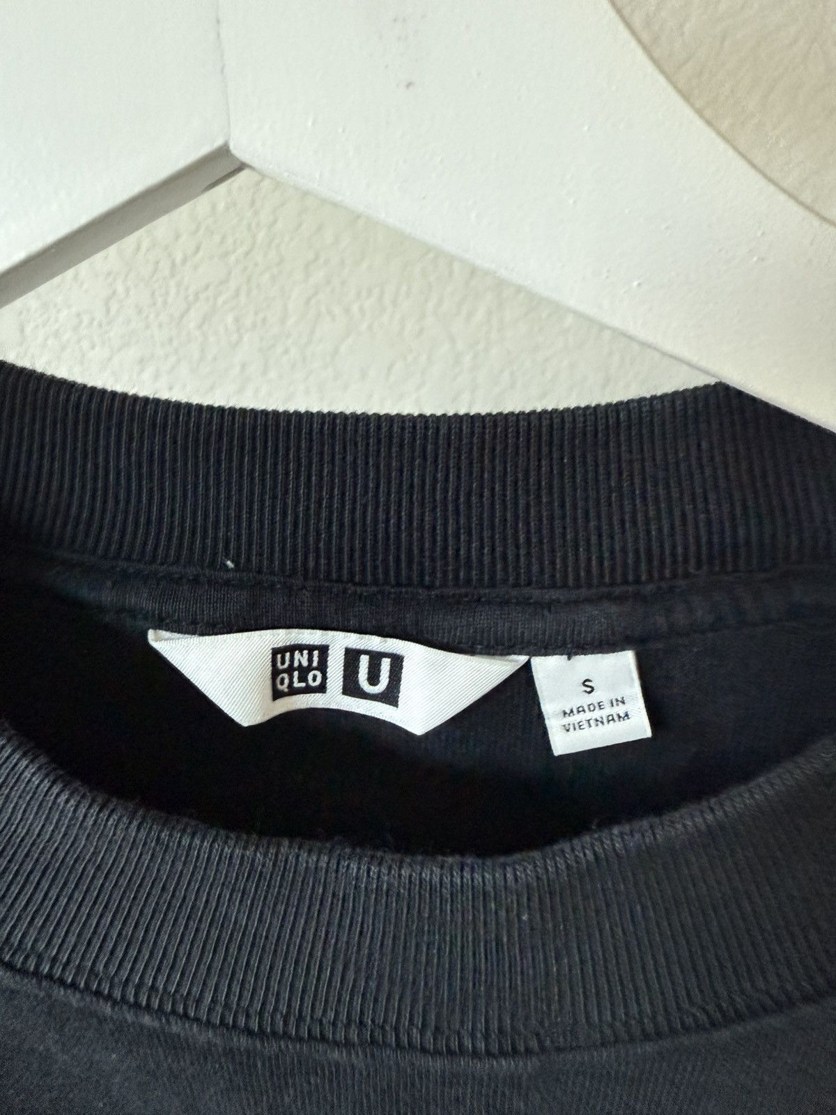 Uniqlo Uniqlo U L/S T-Shirt Size US S / EU 44-46 / 1 - 3 Thumbnail