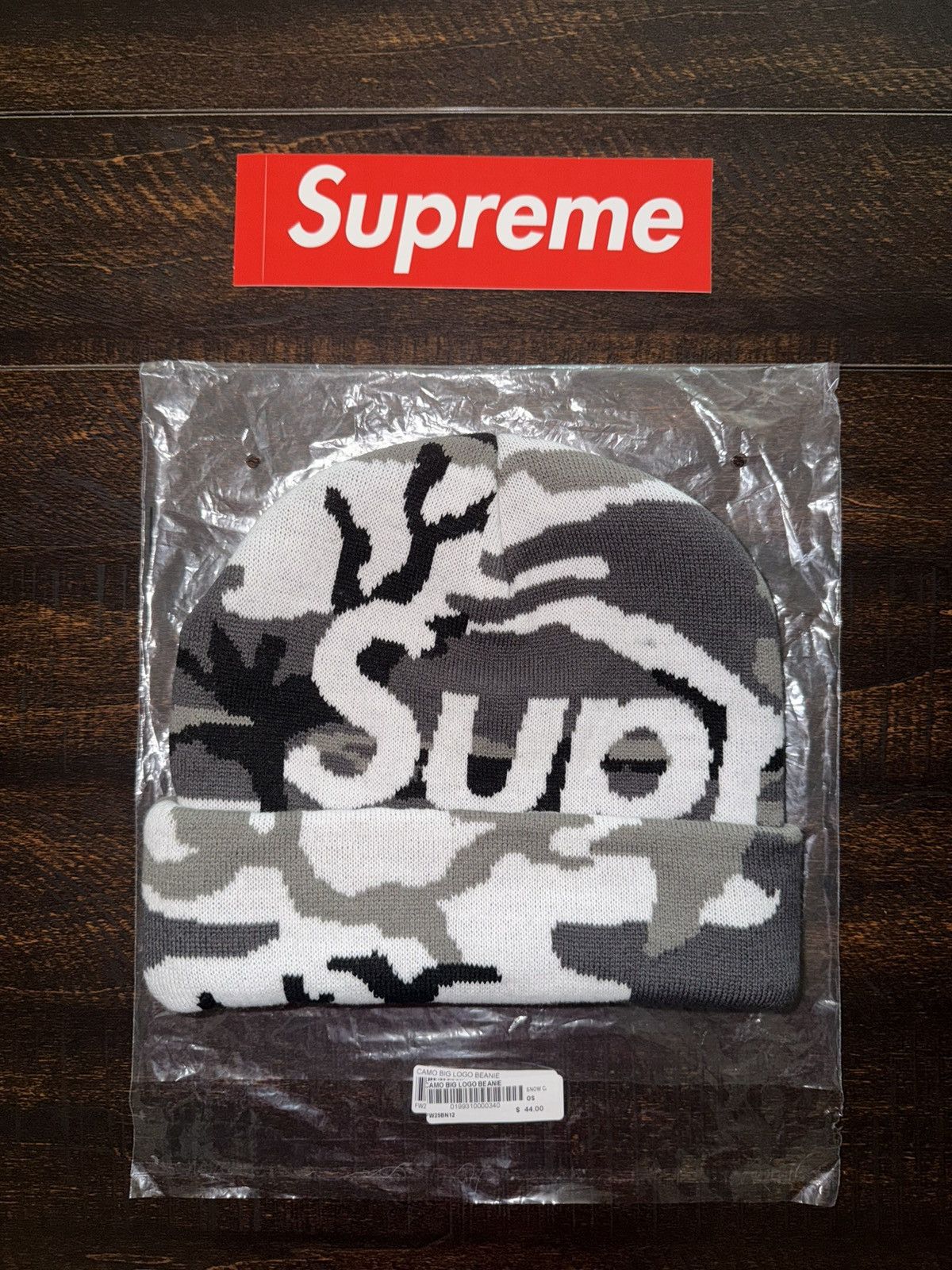 Supreme Supreme Camo Beanie Size ONE SIZE - 1 Thumbnail