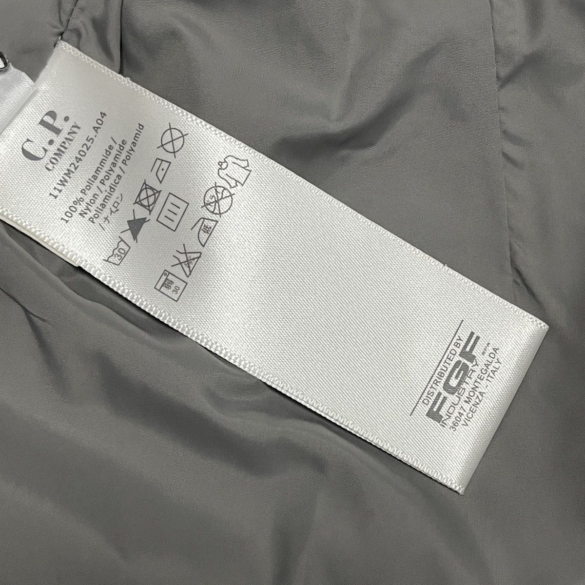 C.P. Company C.P. Company Nylon Jacket Size 46 Size US S / EU 44-46 / 1 - 17 Thumbnail