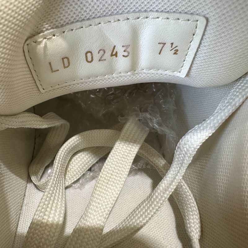 Louis Vuitton Louis Vuitton Blue and White Trainer Sneakers -2508 Size US 8 / EU 41 - 1 Thumbnail