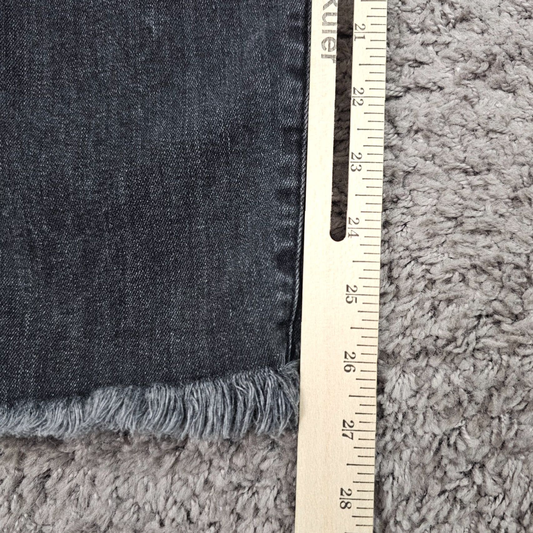 Veronica Beard VERONICA BEARD Jeans Womens 24 Black Distressed Boyfriend Mid Rise Denim Benzi 25x27 Size 27" / US 4 / IT 40 - 6 Thumbnail
