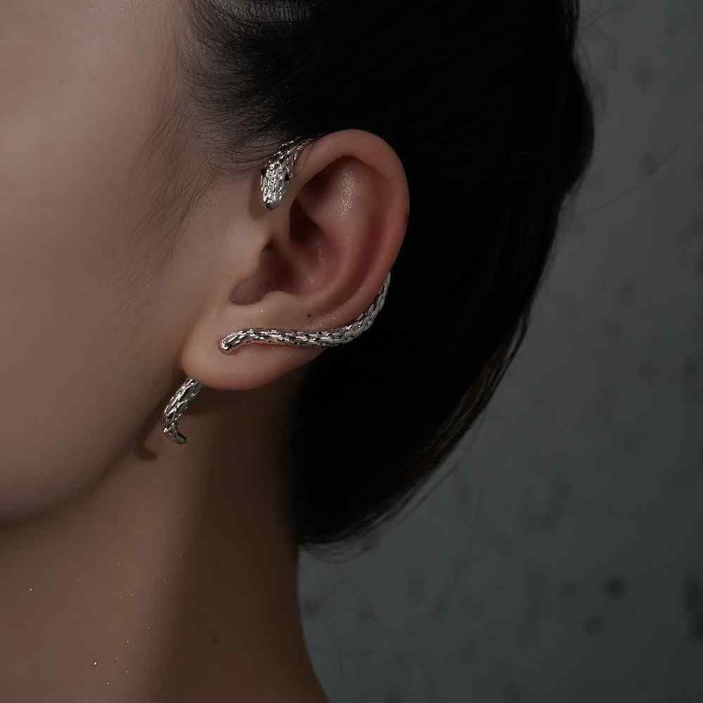 Japanese Brand × Vintage Retro punk earrings Size ONE SIZE - 1 Thumbnail