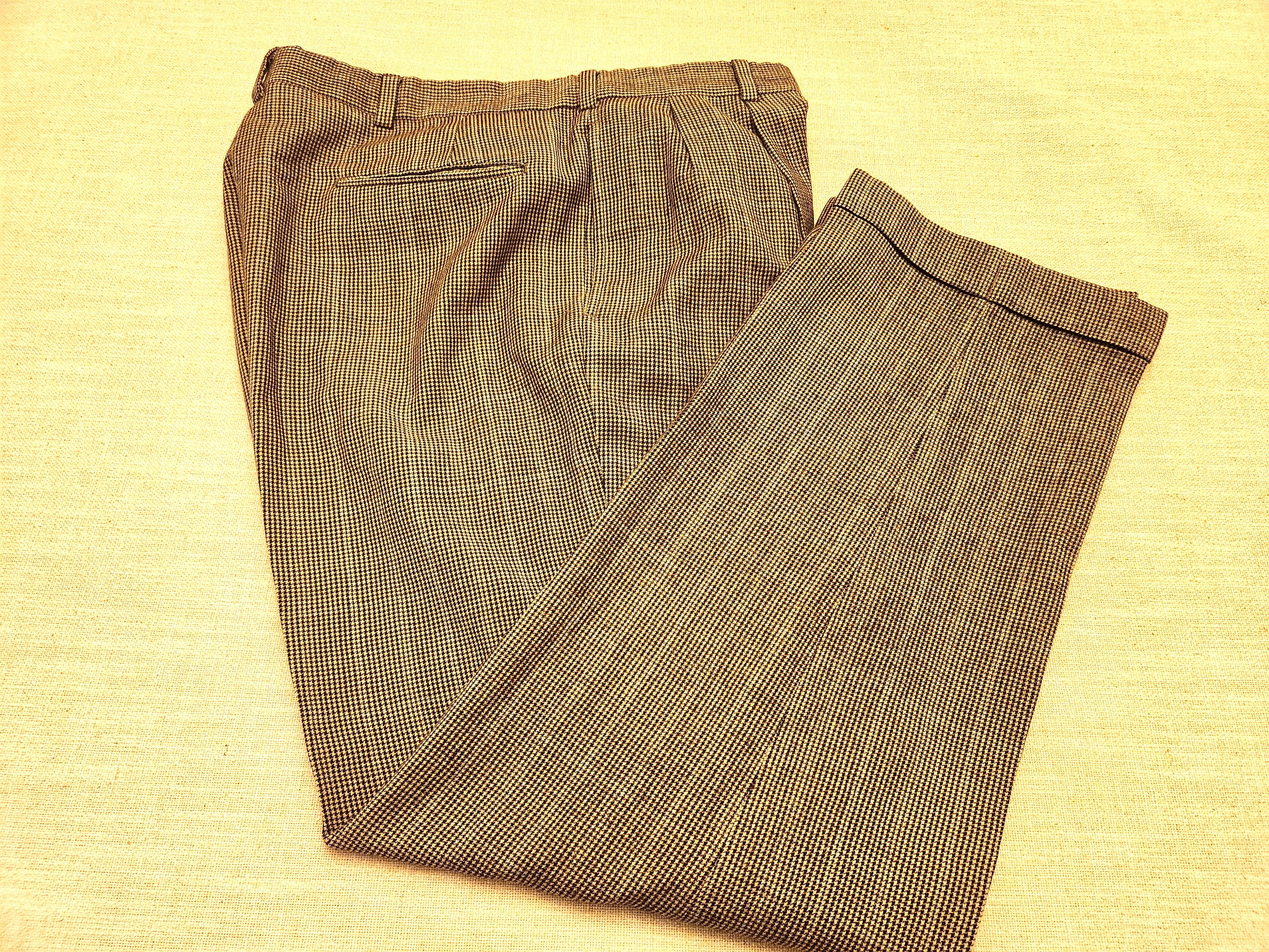 Austin Reed Vintage 90's Black and Gray Houndstooth Dress Pants Size US 35 - 1 Thumbnail