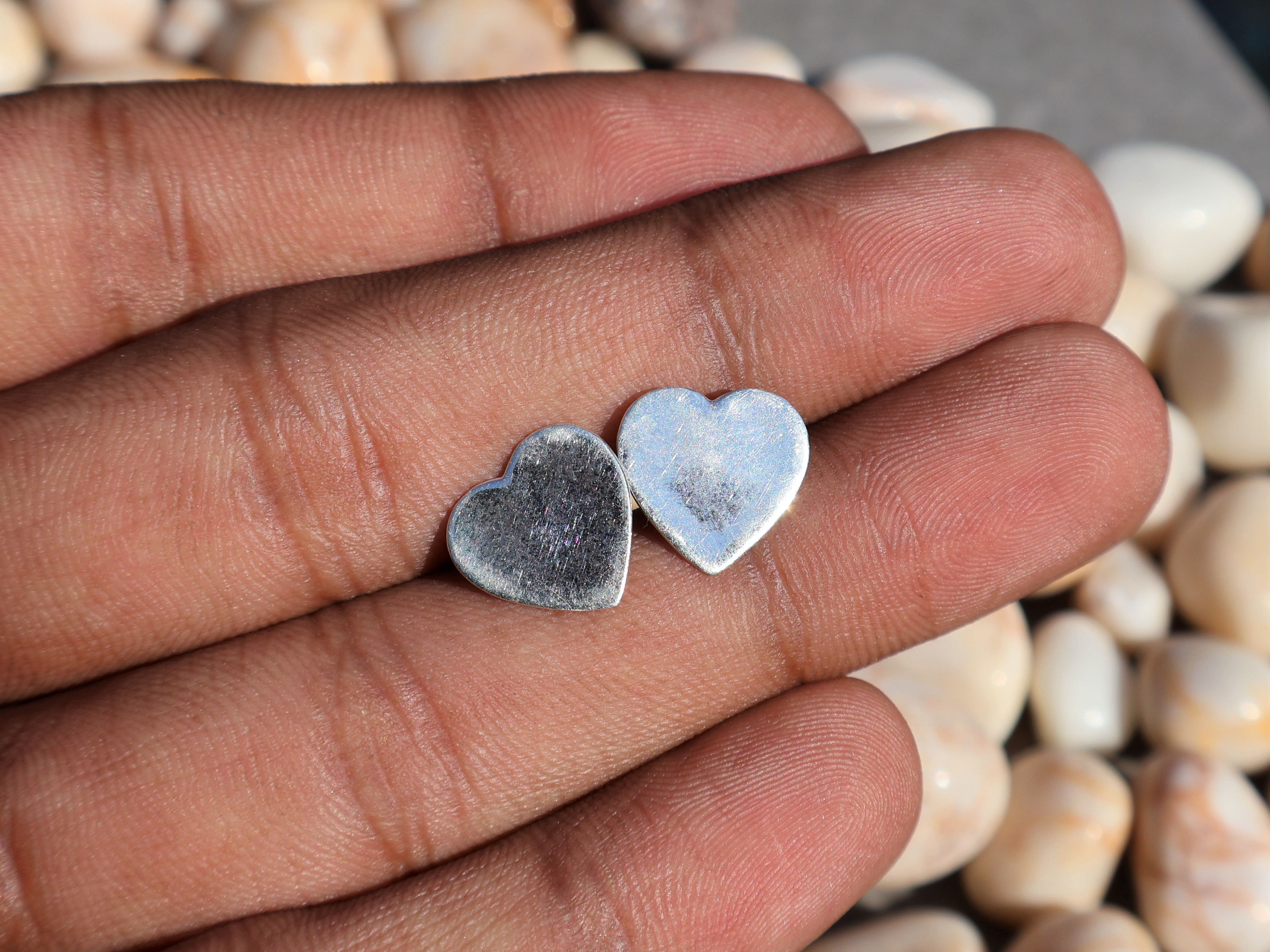 Handmade Silver Heart Shape Stud Earring, Sterling Silver Handmade, Size ONE SIZE - 8 Thumbnail