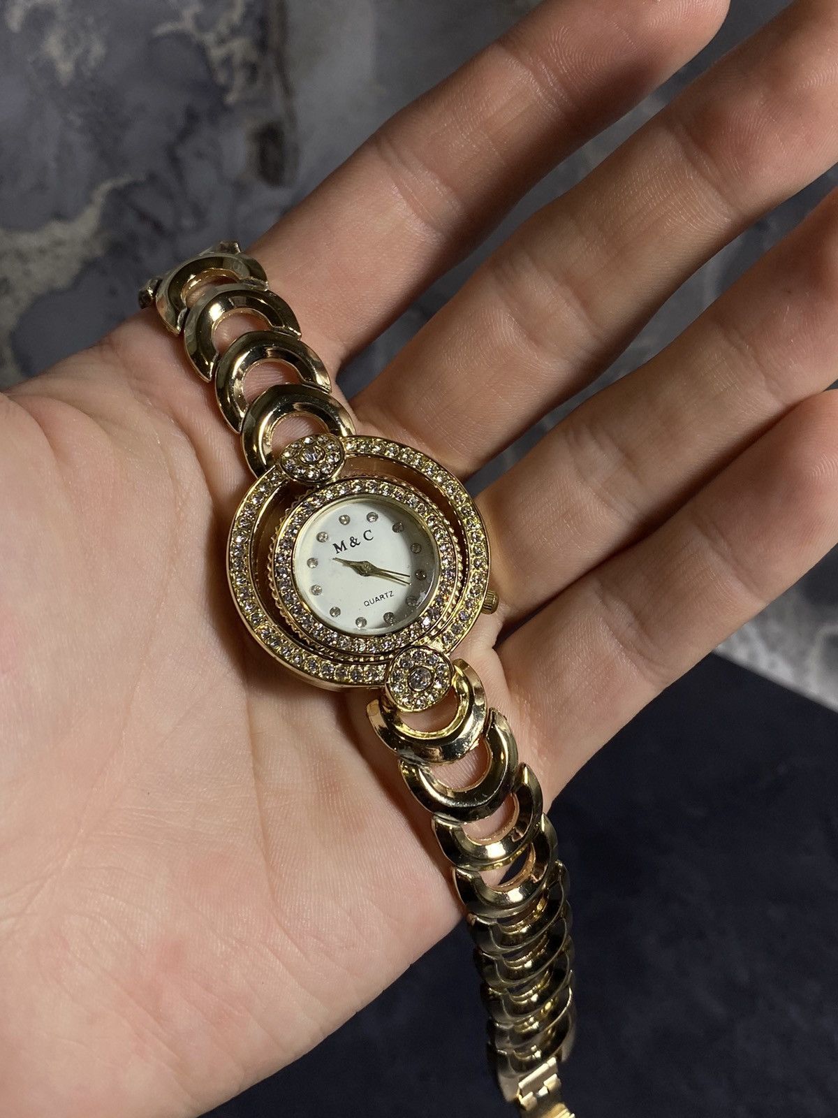 Jewelry Luxury crystal bracelet watch – Japanese brand Size ONE SIZE - 8 Thumbnail