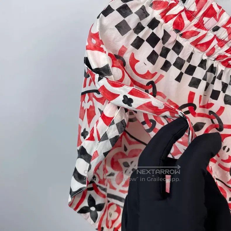 Louis Vuitton Louis Vuitton Red resort style logo pattern shorts Size US 36 / EU 52 - 7 Thumbnail