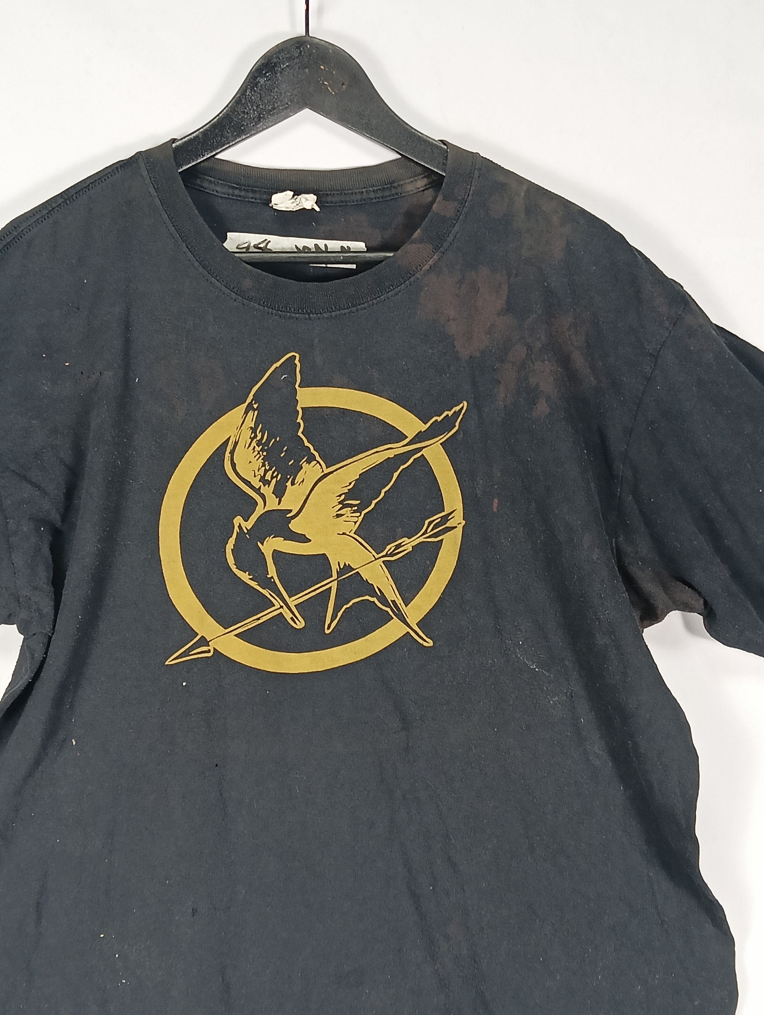 Other the hunger games big logo tee distressed Size US L / EU 52-54 / 3 - 2 Thumbnail