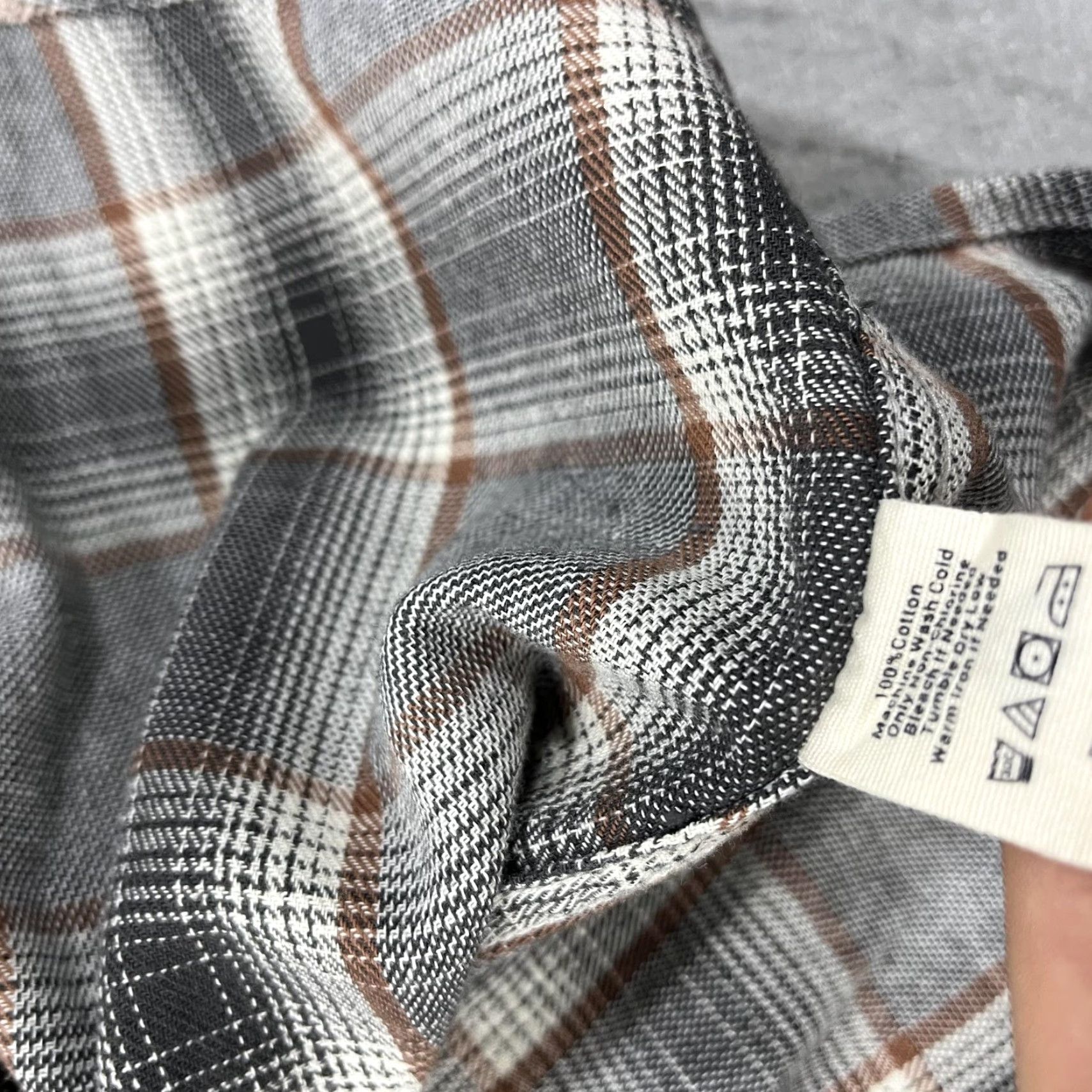 J Brand The Normal Brand Shirt Mens Large Gray Plaid Jackson Button Up Flannel NWT Size US L / EU 52-54 / 3 - 5 Thumbnail