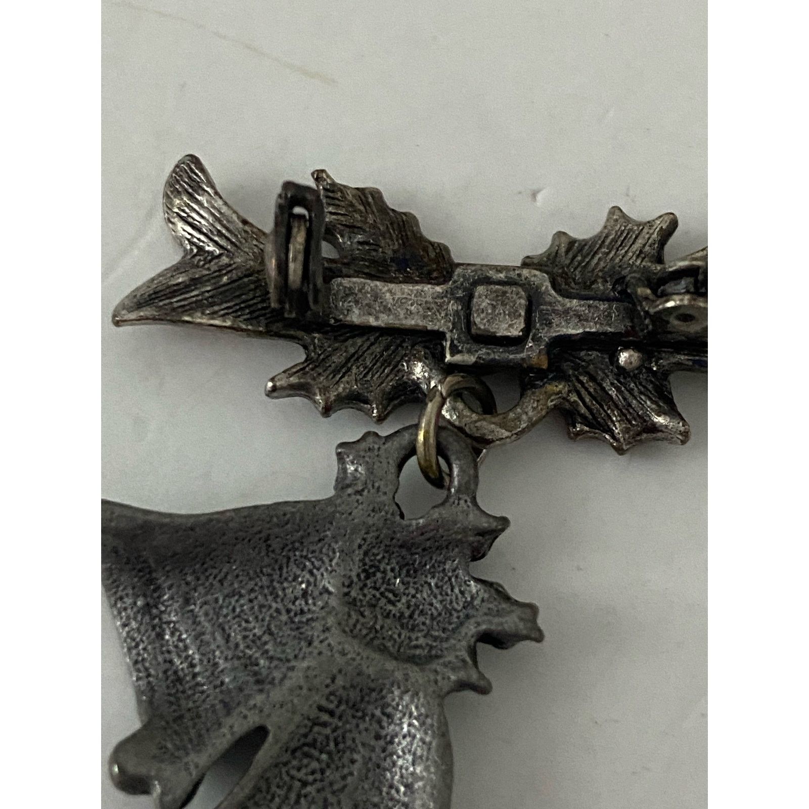 Vintage Vintage bell brooch Size ONE SIZE - 4 Thumbnail