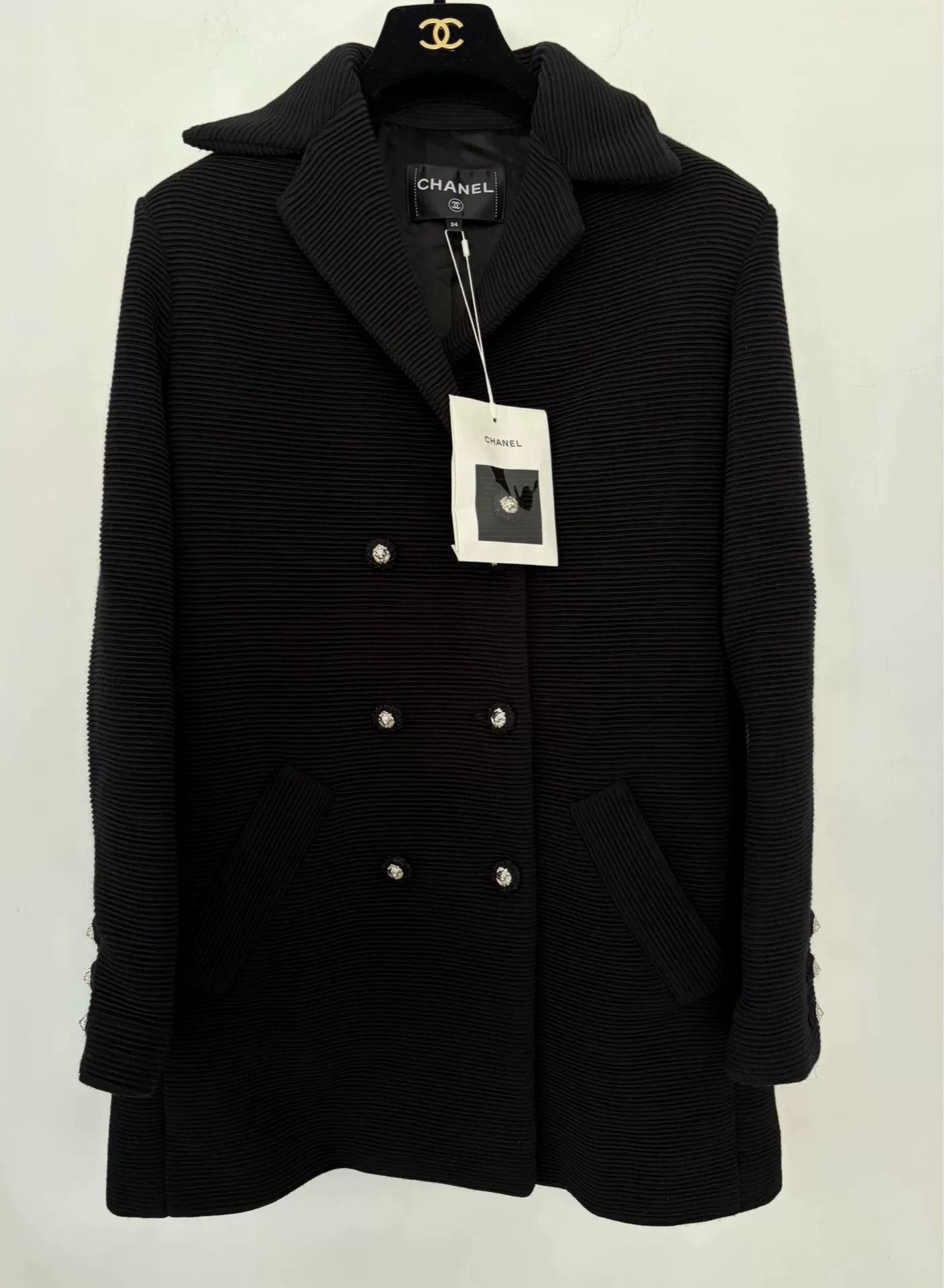 Chanel Chanel Lion Head Button Coat Size 34 Size US XS / EU 42 / 0 - 1 Thumbnail