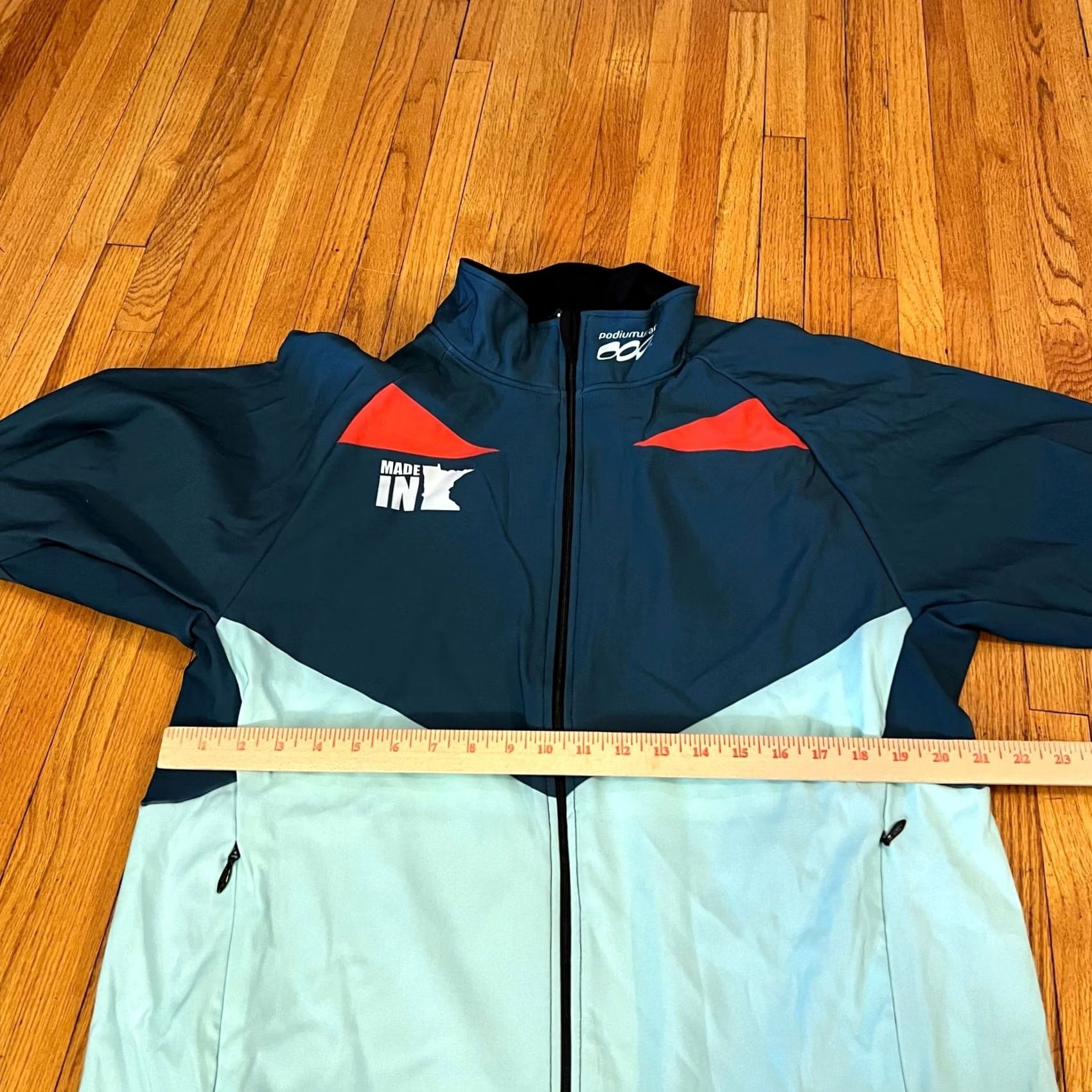 Vintage Podium Wear Jacket Unisex Adults XXL Zip Performance Green Gray Running Coat Track Jacket Regular Polyester Size XXL / US 16-18 / IT 52-54 - 4 Thumbnail