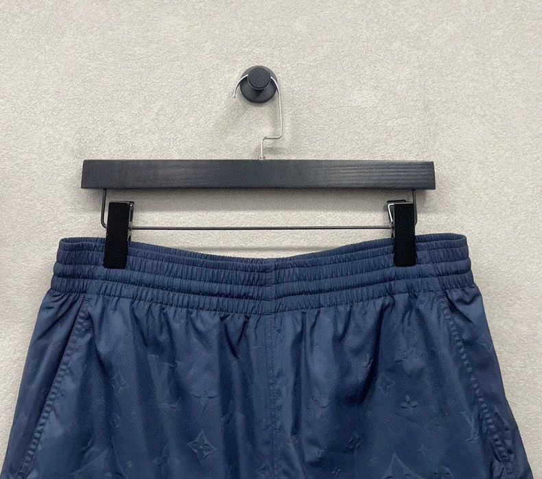 Louis Vuitton Louis Vuitton size m Beach Full Print Leisure Shorts 2504- Size US 30 / EU 46 - 4 Thumbnail