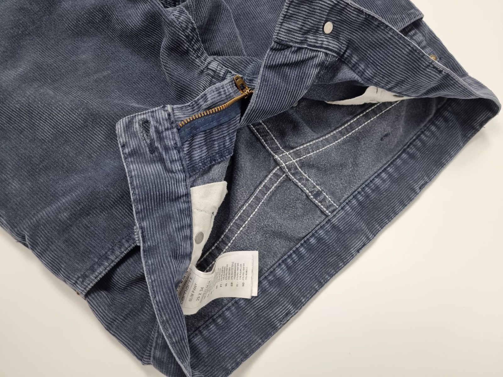 Carhartt Carhartt corduroy slim pant 29x34 M mens womens Size US 30 / EU 46 - 8 Thumbnail