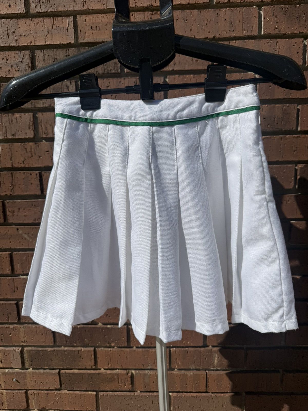 Forever 21 Forever 21 Tennis Style White Mini Skirt Green Trim Pleated Size 24" / US 00 / IT 34 - 3 Thumbnail
