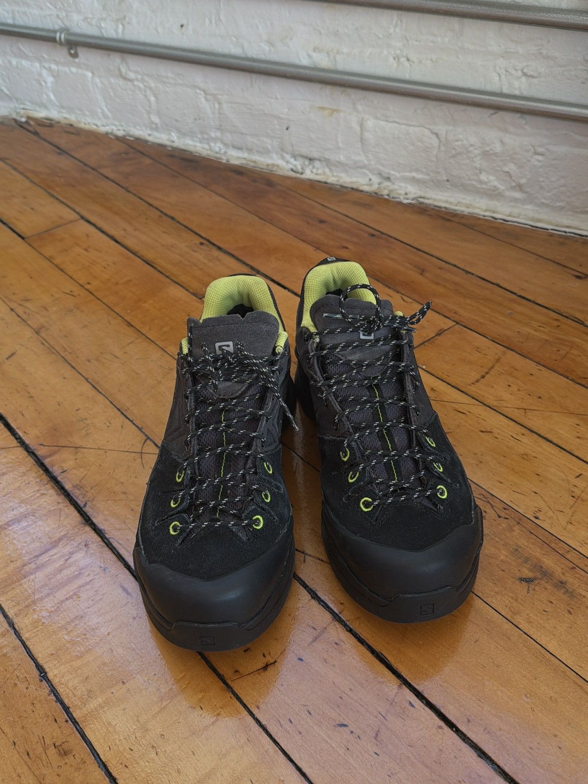 Salomon Salomon X-Alp - Hiking Low Shoes - Waterproof Size US 9 / EU 42 - 13 Thumbnail