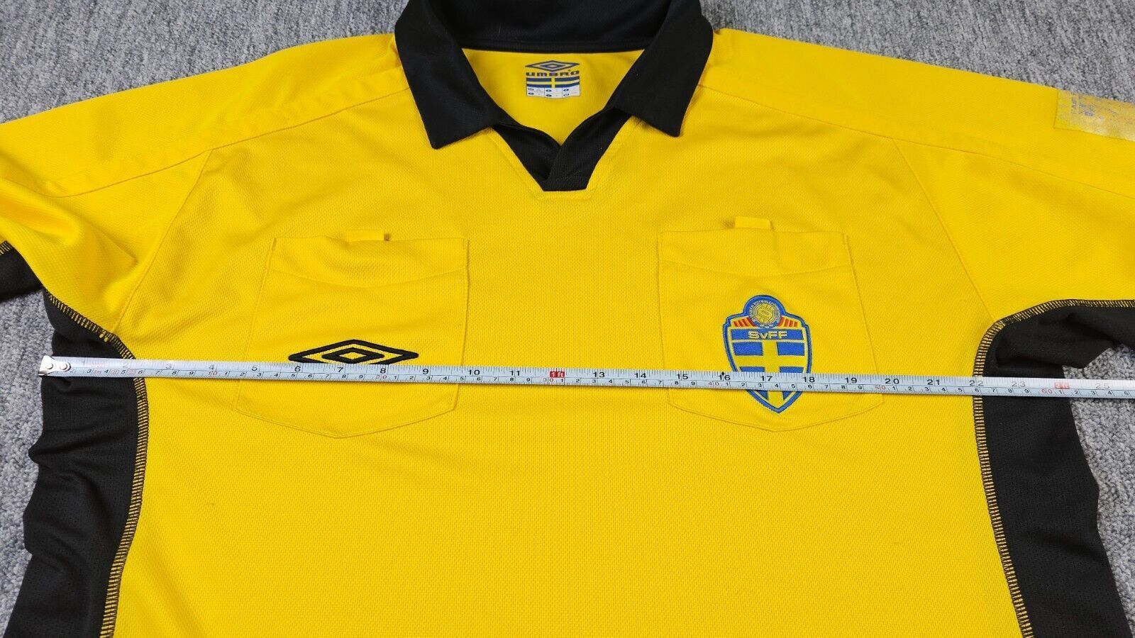Umbro Umbro Sweden Euro 2000 Referee Jersey Y2K Vintage XL Size US XL / EU 56 / 4 - 10 Thumbnail