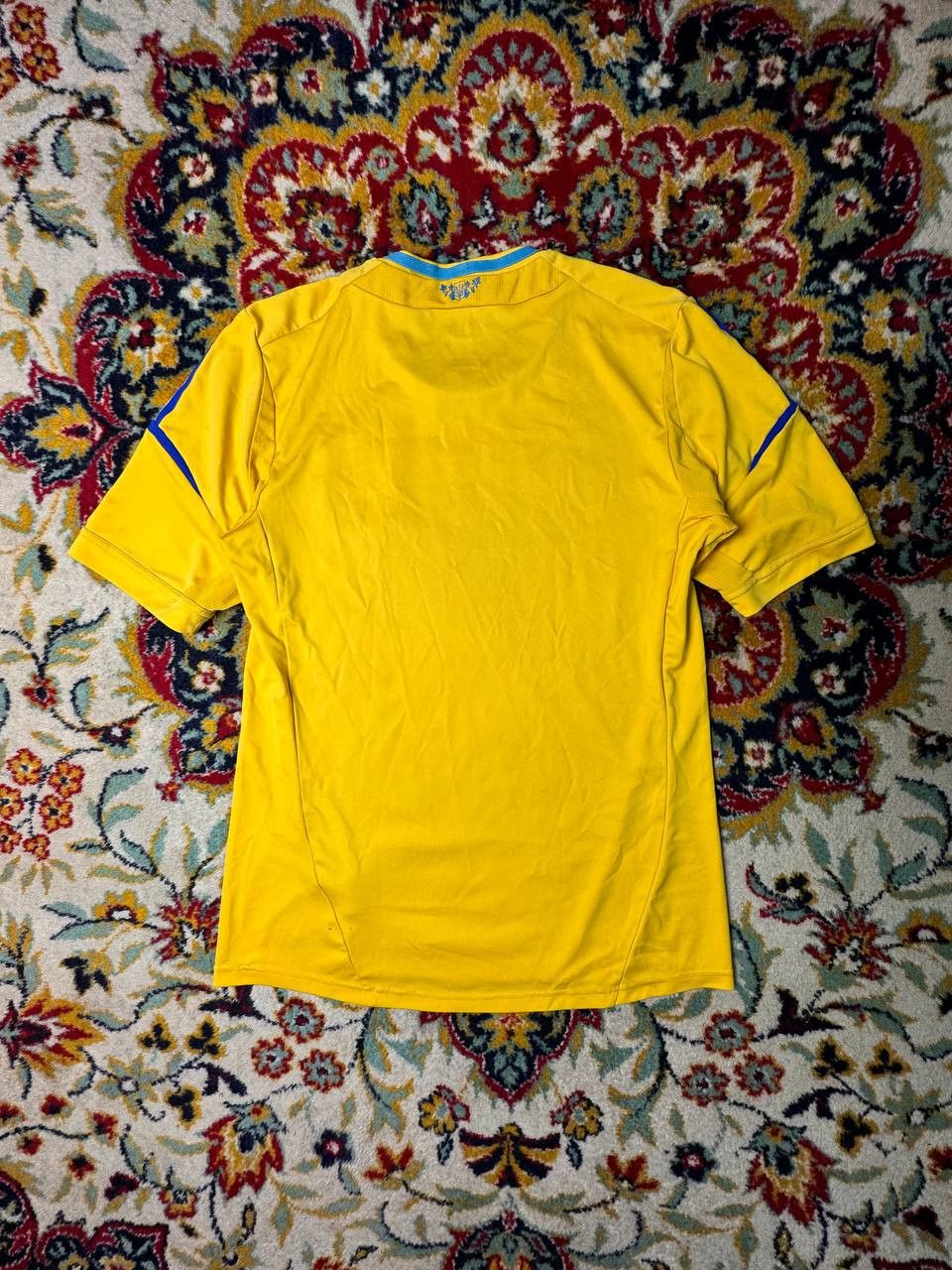 Adidas UKRAINE TEAM EURO 2012/2013 HOME FOOTBALL SHIRT JERSEY Size US L / EU 52-54 / 3 - 2 Thumbnail