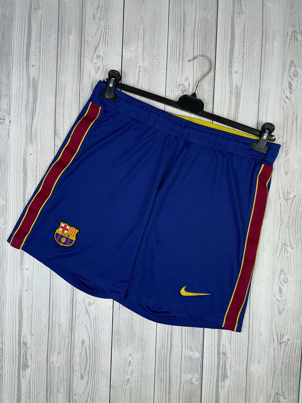 Nike Vintage nike Barcelona soccer shorts size L blue Size US 34 / EU 50 - 1 Thumbnail